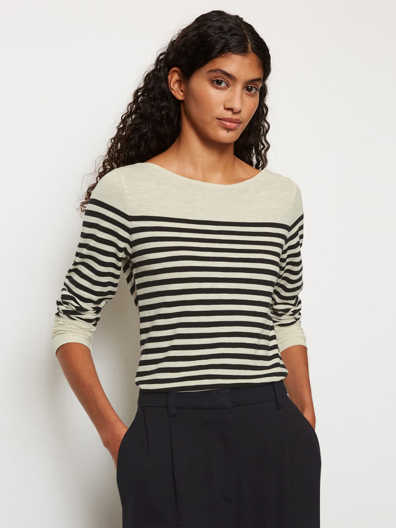 Лонгслив Marc O’Polo модель 400219652597-A01 Фото