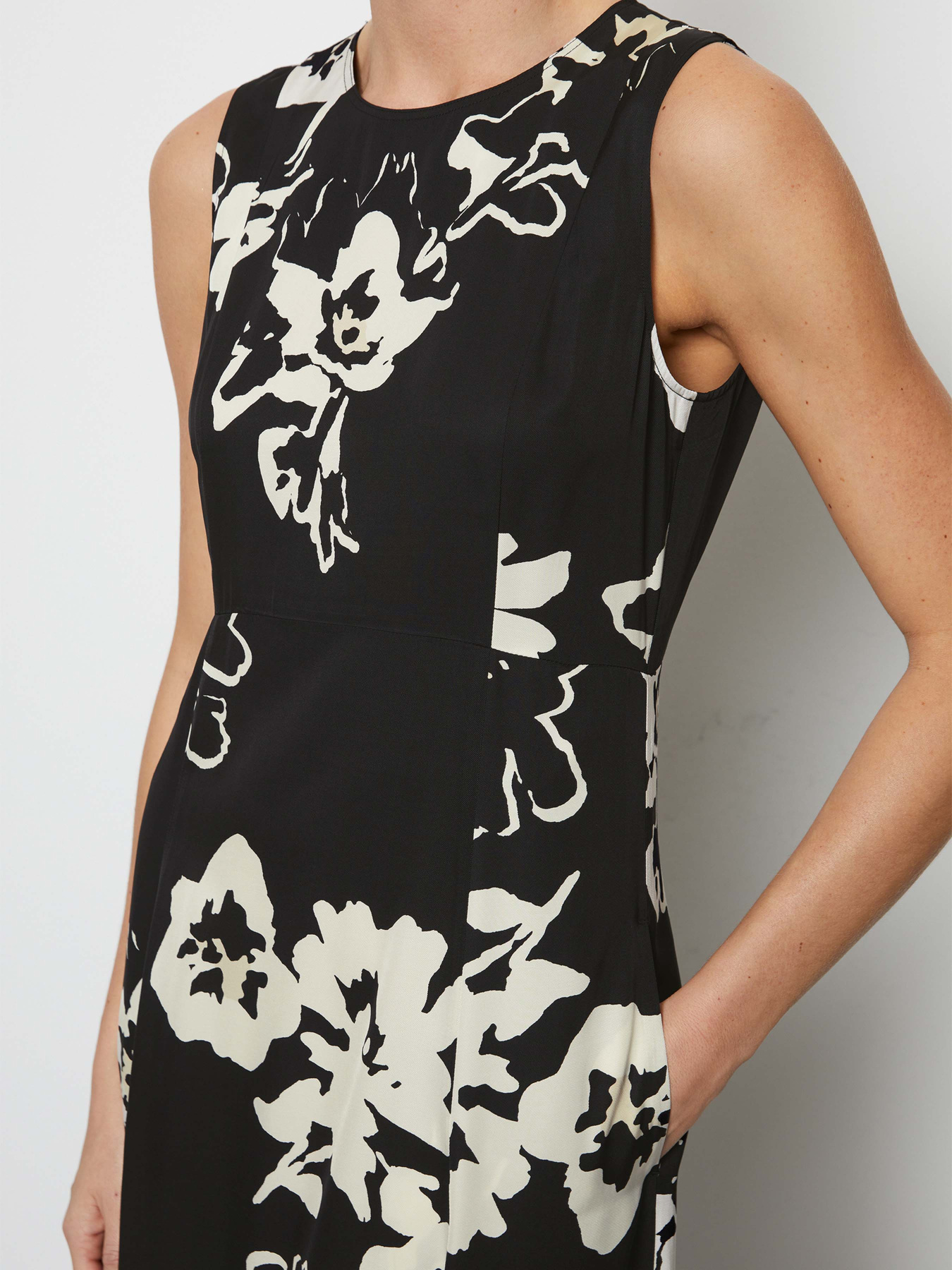 Платье миди Marc O’Polo модель M03120821365-B99 Фото