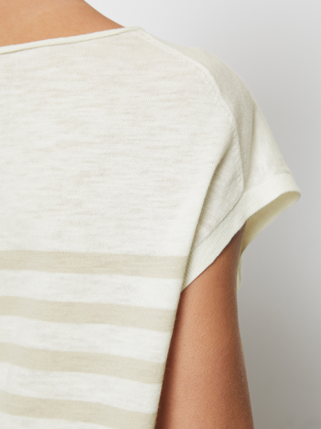 Футболка Marc O’Polo модель 404501063143-G01 Фото