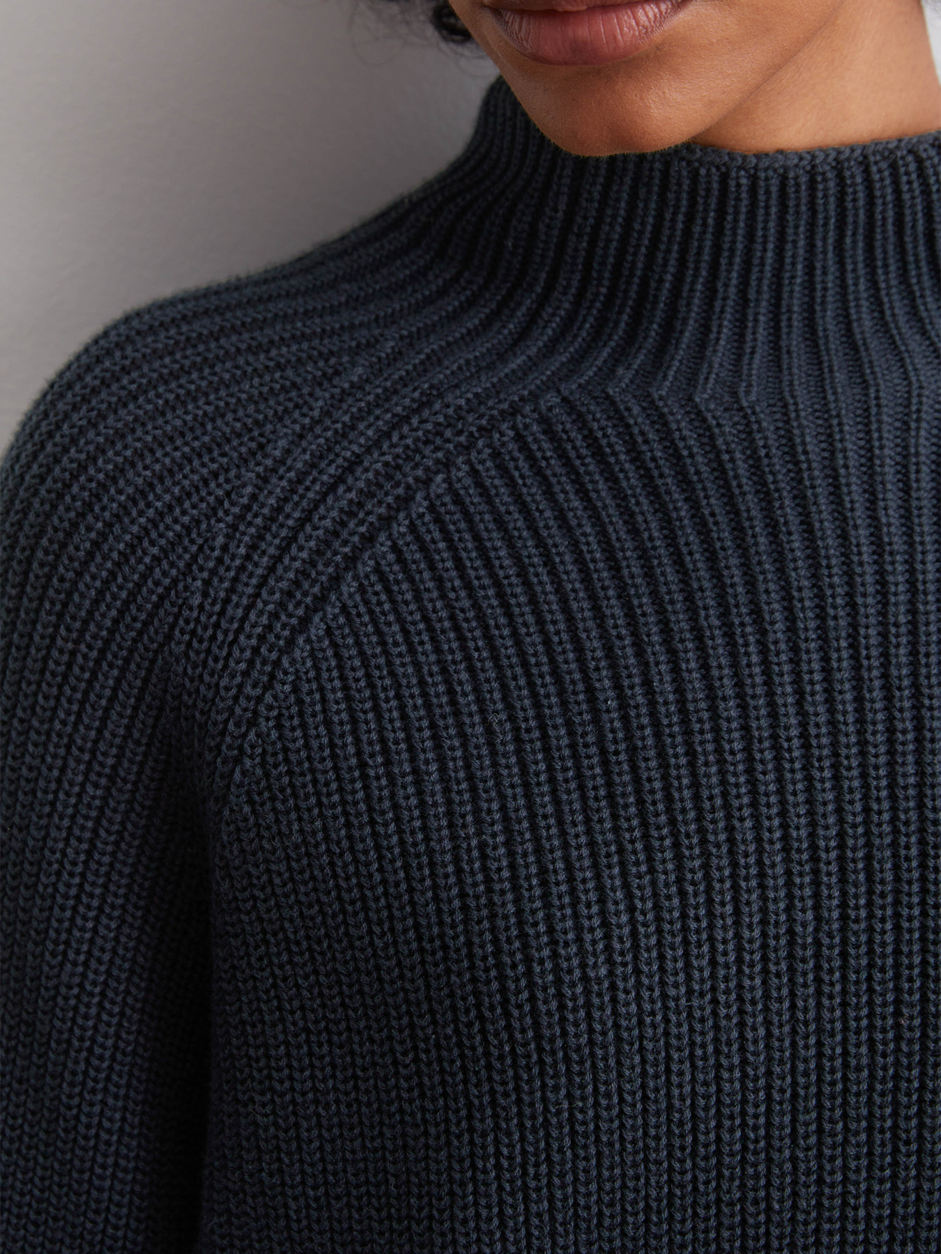 Джемпер Marc O’Polo модель 409605960009-899 Фото