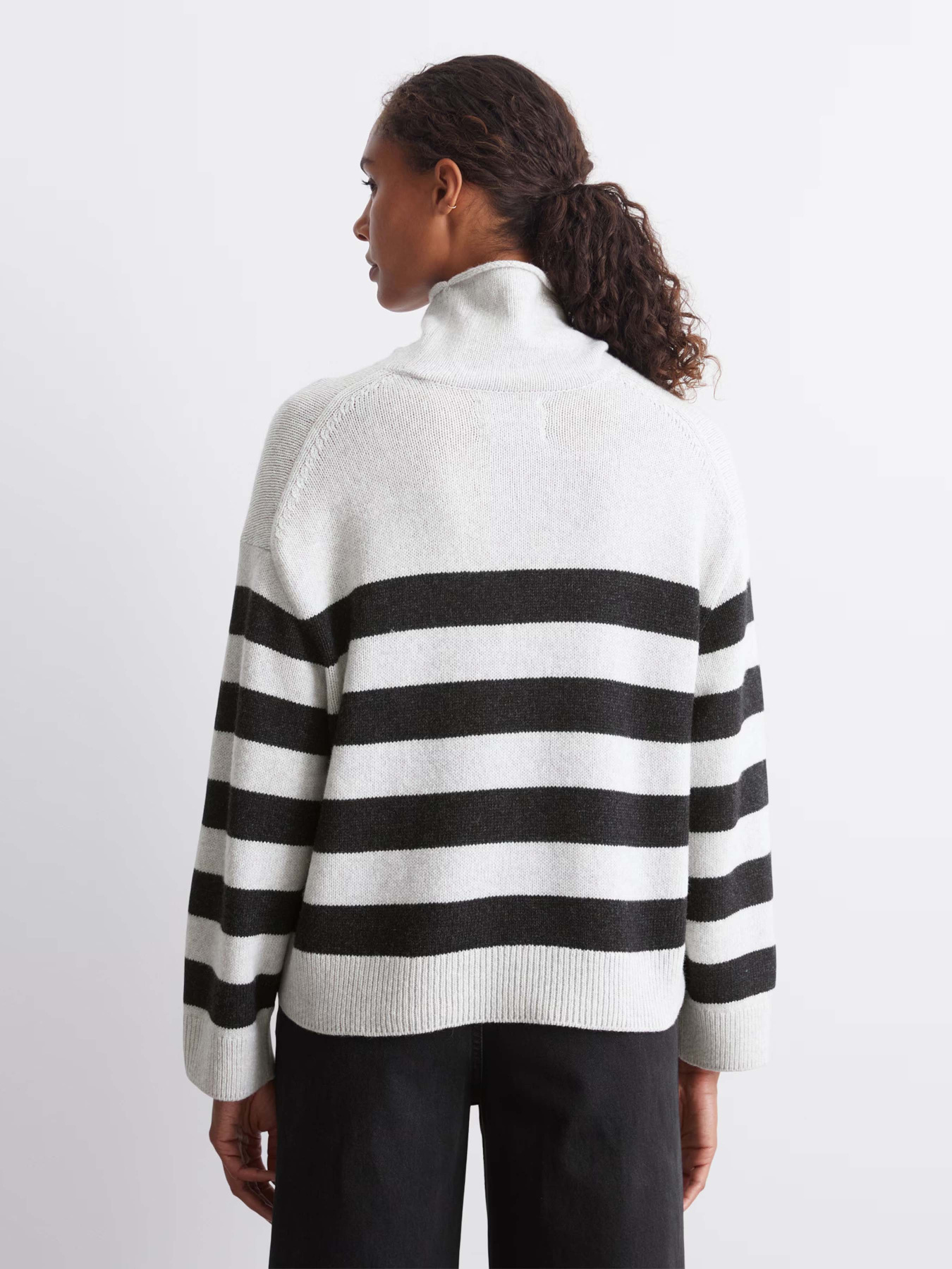 Свитер Marc O’Polo модель 410621160537-H80 Фото