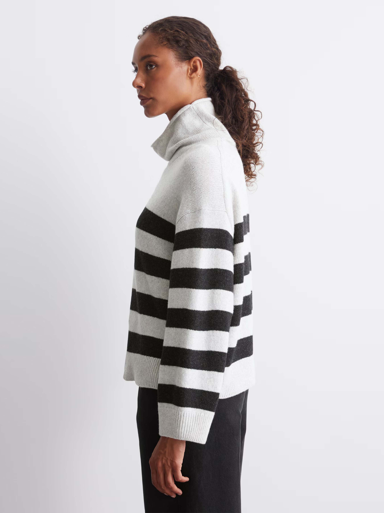 Свитер Marc O’Polo модель 410621160537-H80 Фото