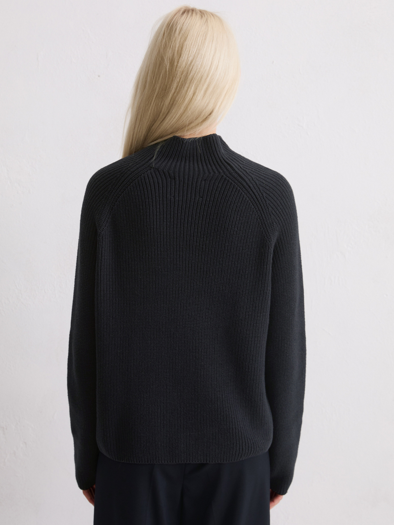 Джемпер Marc O’Polo модель 509605960009-888 Фото