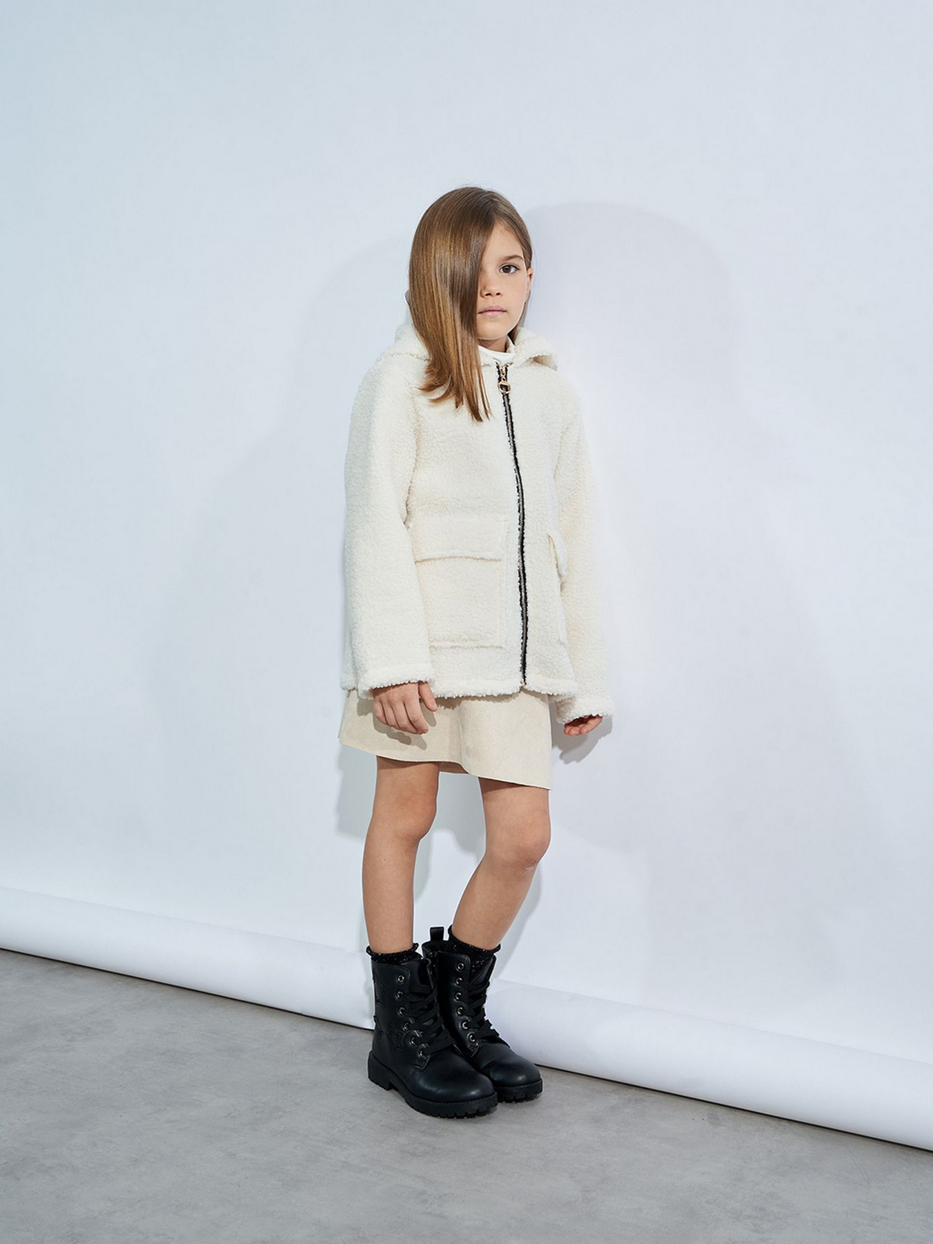 Шуба Piazza Italia модель 02817_whipped cream Фото