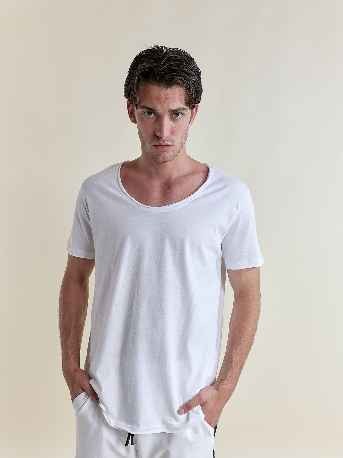 Футболка Piazza Italia модель 02647_white Фото