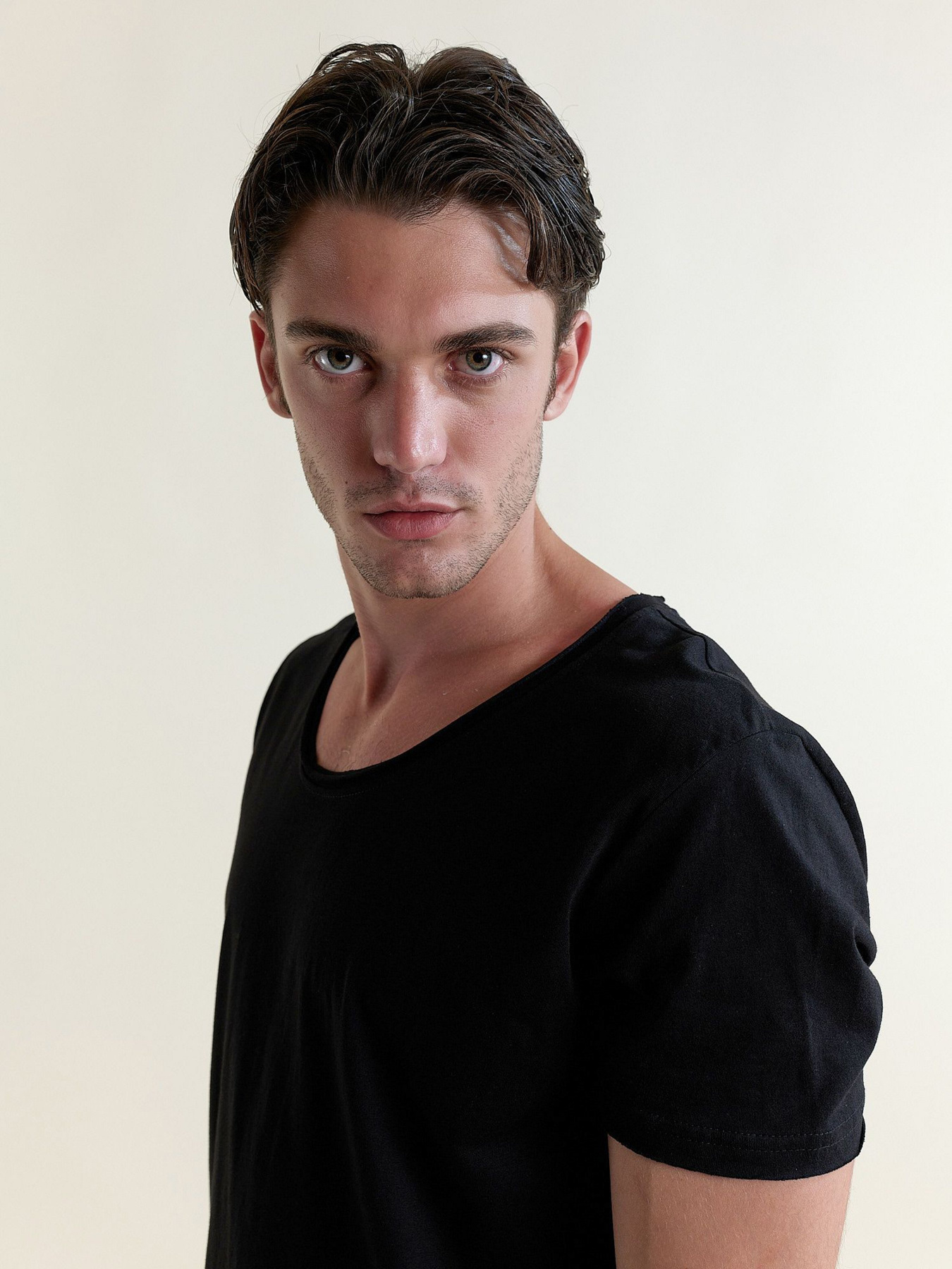 Футболка Piazza Italia модель 02647_black Фото