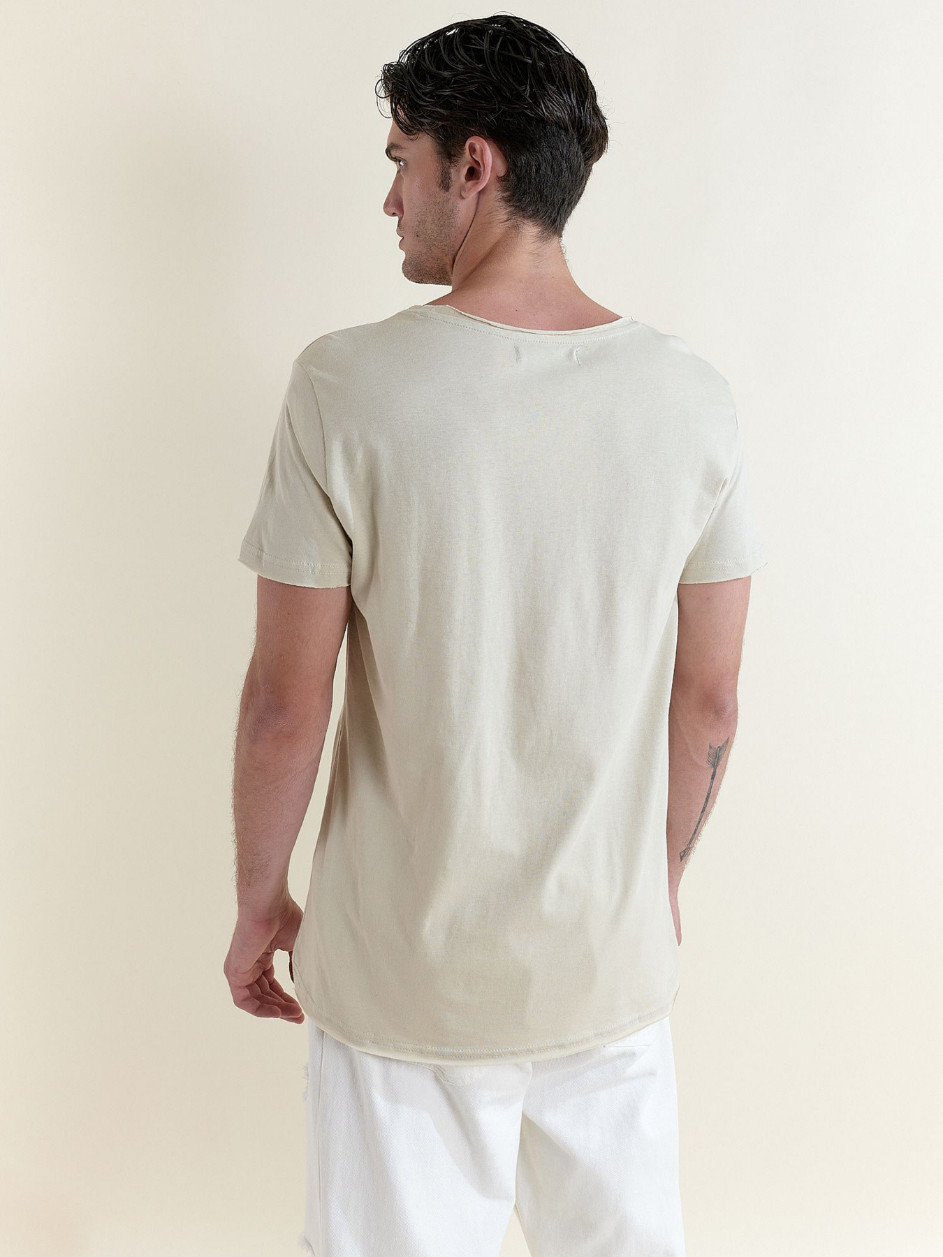 Футболка Piazza Italia модель 02647_mastic Фото