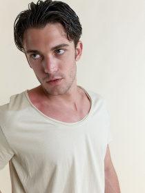 Футболка Piazza Italia модель 02647_mastic Фото