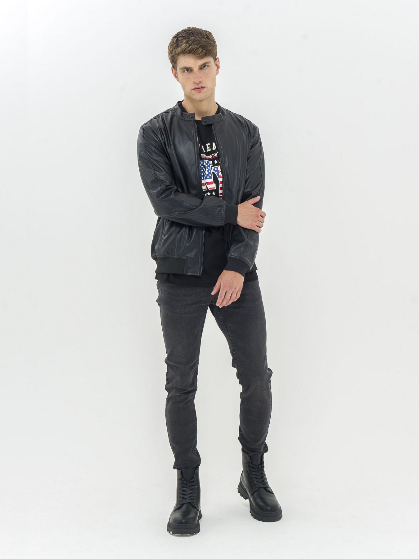 Футболка Piazza Italia модель 07436_black Фото