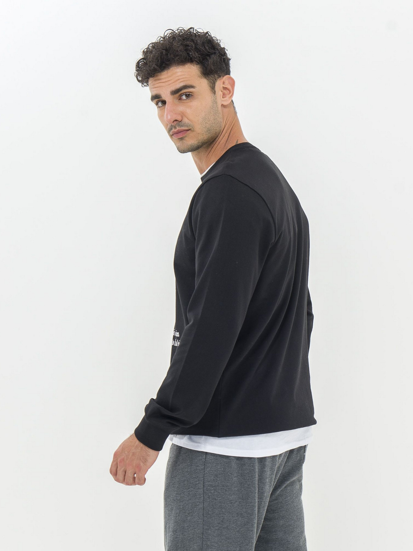 Свитшот Piazza Italia модель 07452_black Фото