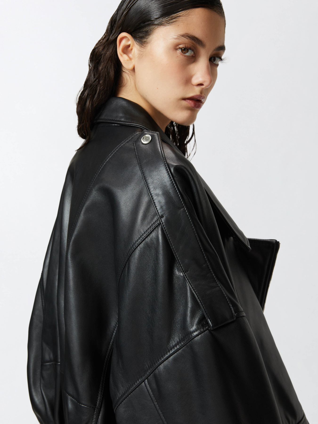 Шкіряна куртка PINKO Confine Chiodo модель 104877-A21L Z99 Фото