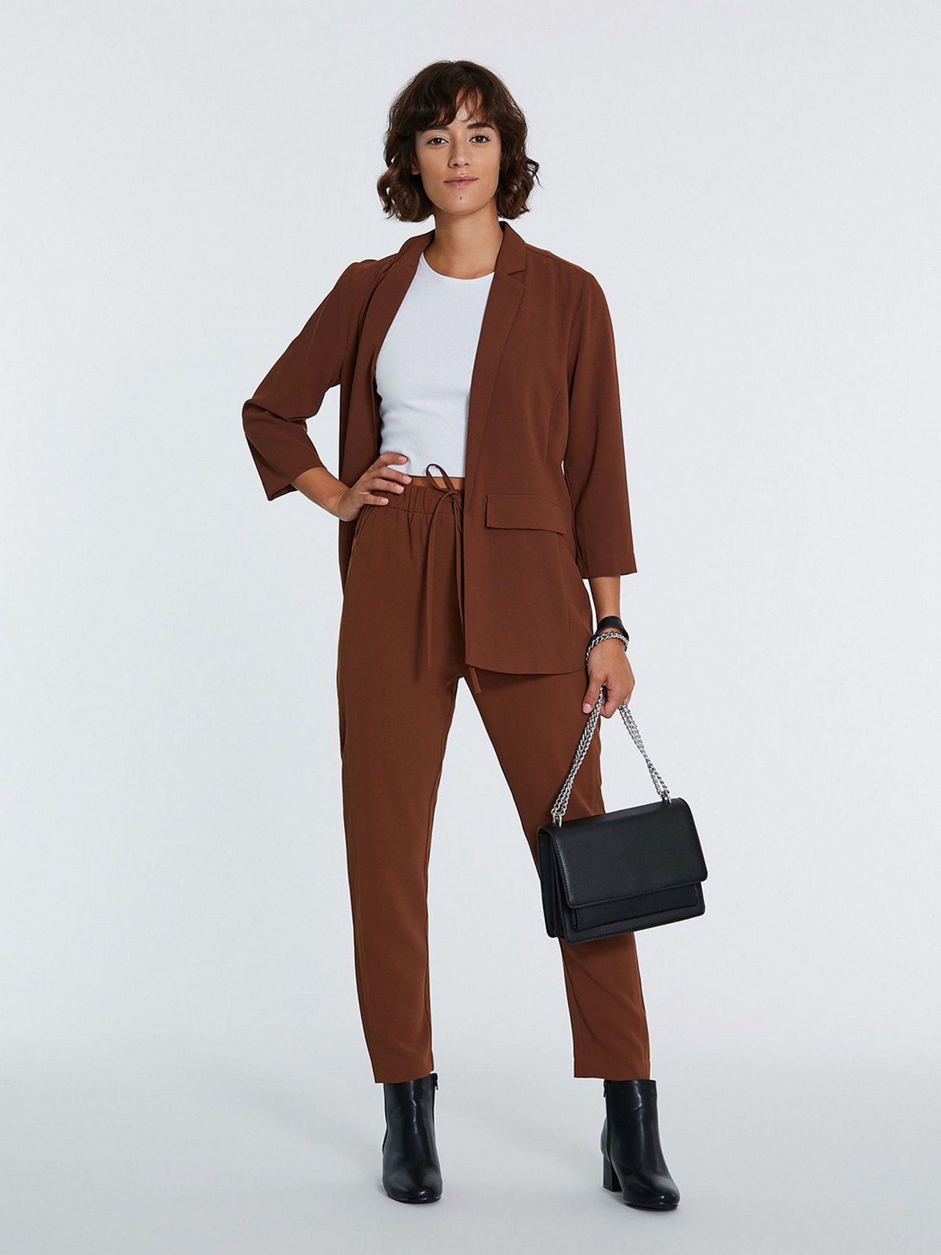 Повседневные штаны Piazza Italia модель 43255_tobacco Повседневные штаны Piazza Italia модель 43255_tobacco Фото