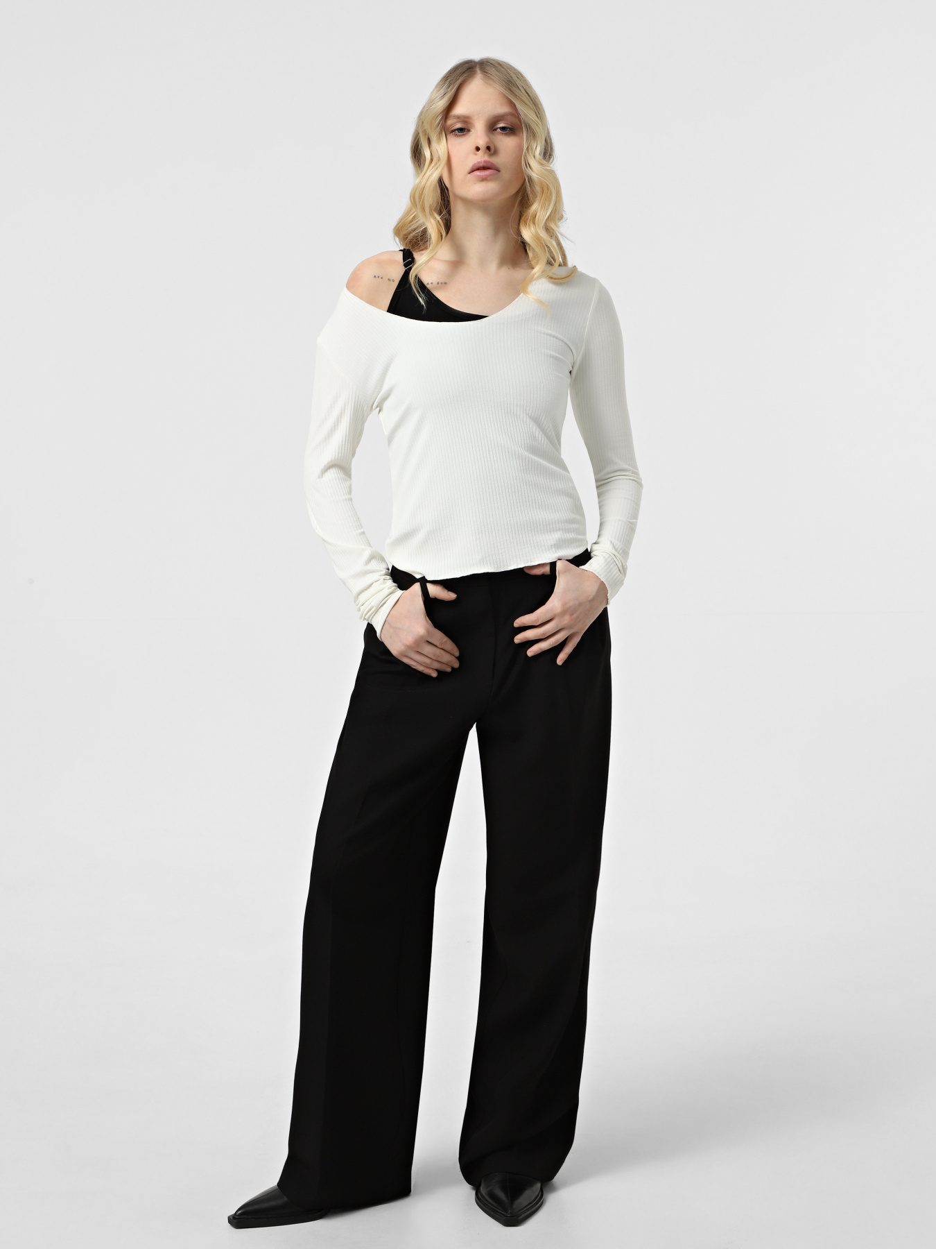 Лонгслив Piazza Italia модель 51054_milk Фото