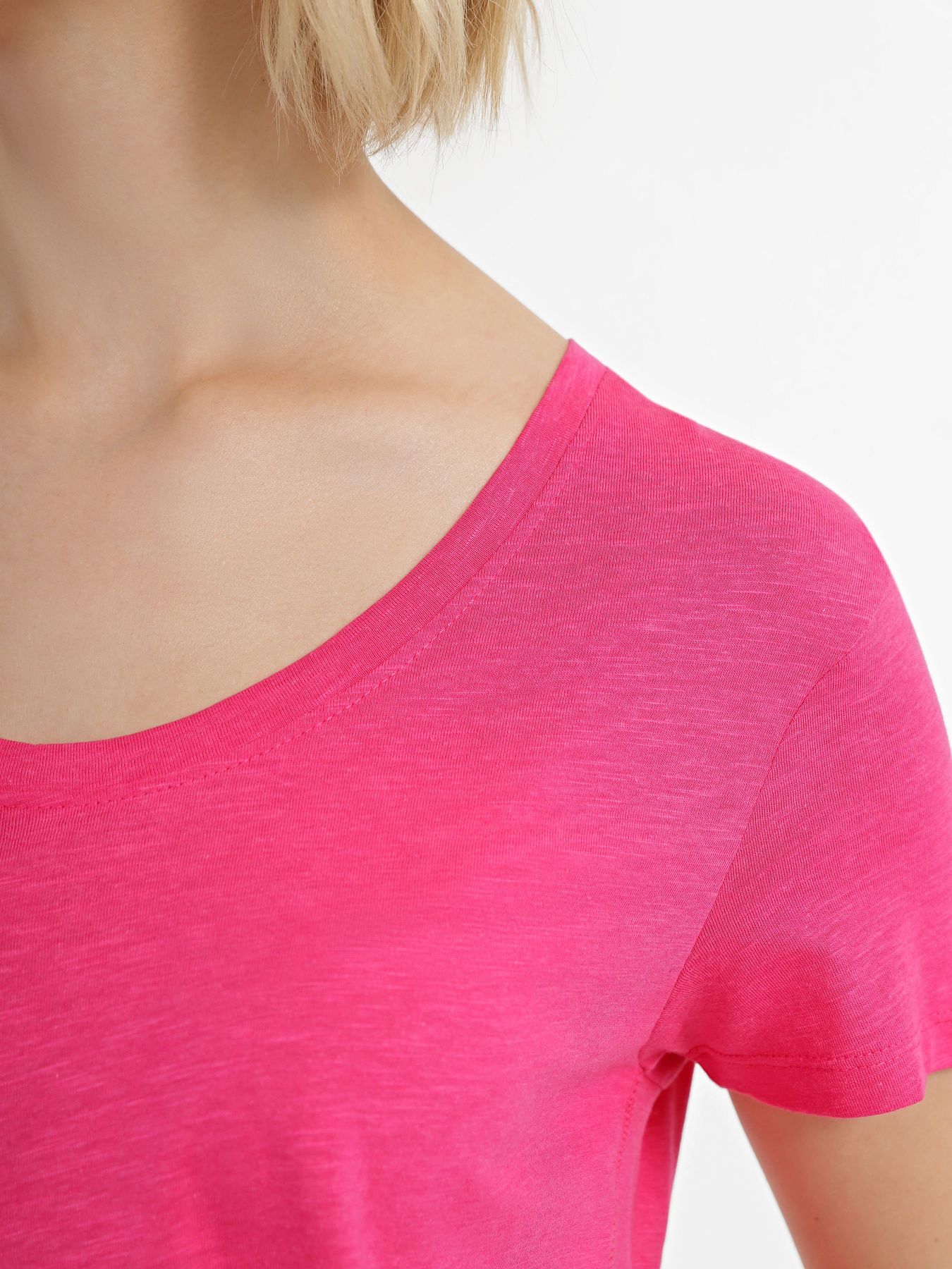 Футболка Piazza Italia модель 53234_fuxia Футболка Piazza Italia модель 53234_fuxia Фото