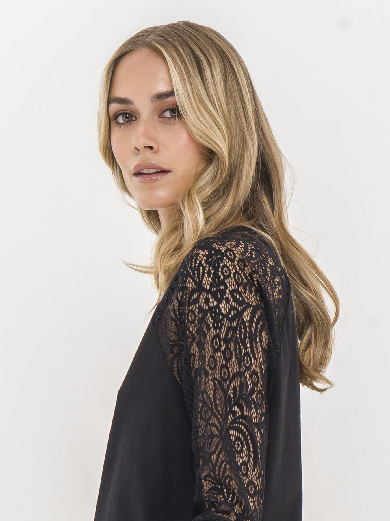 Лонгслив Piazza Italia модель 07344_black Фото