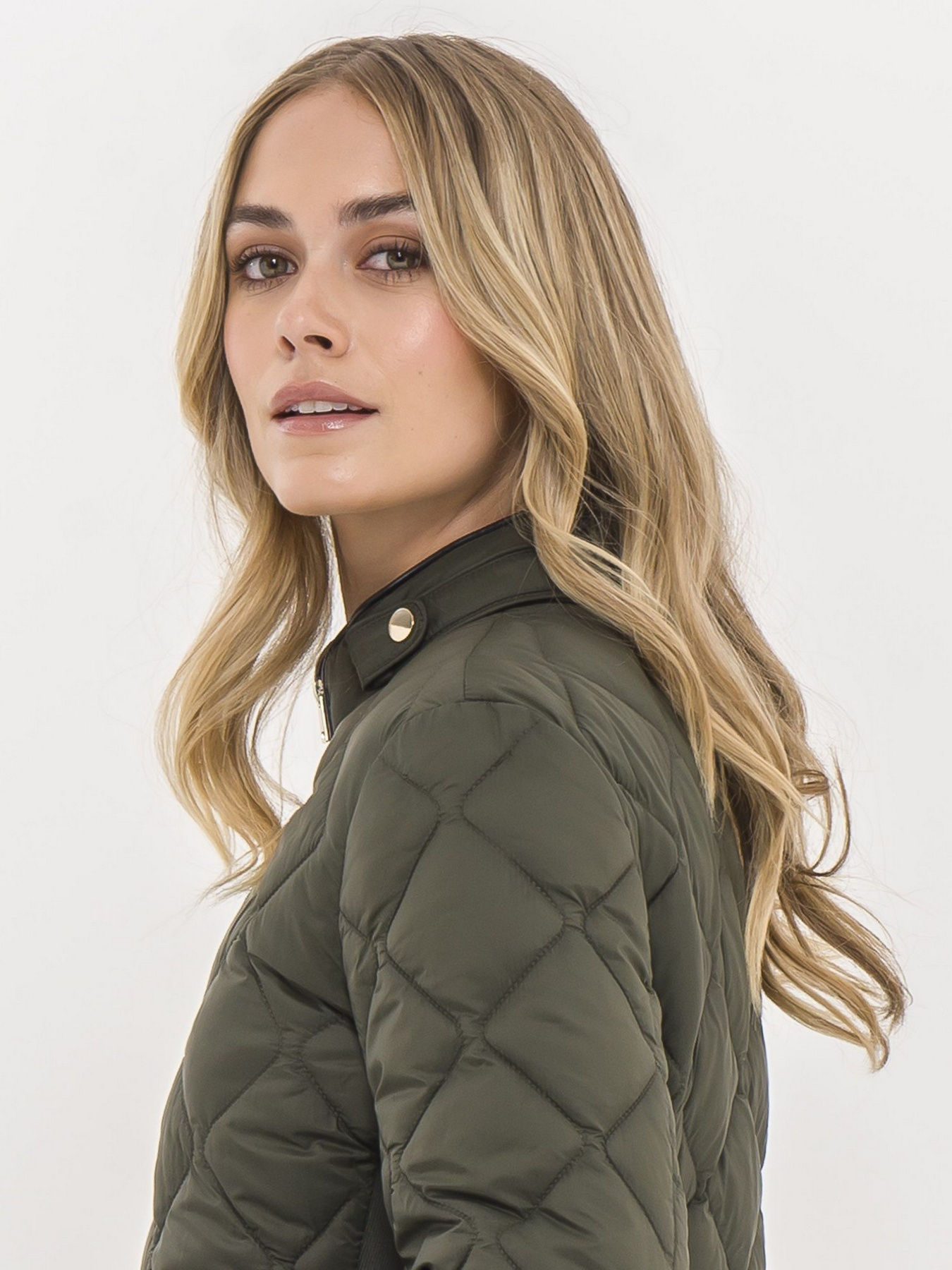 Демисезонная куртка Piazza Italia модель 07426_military green Фото