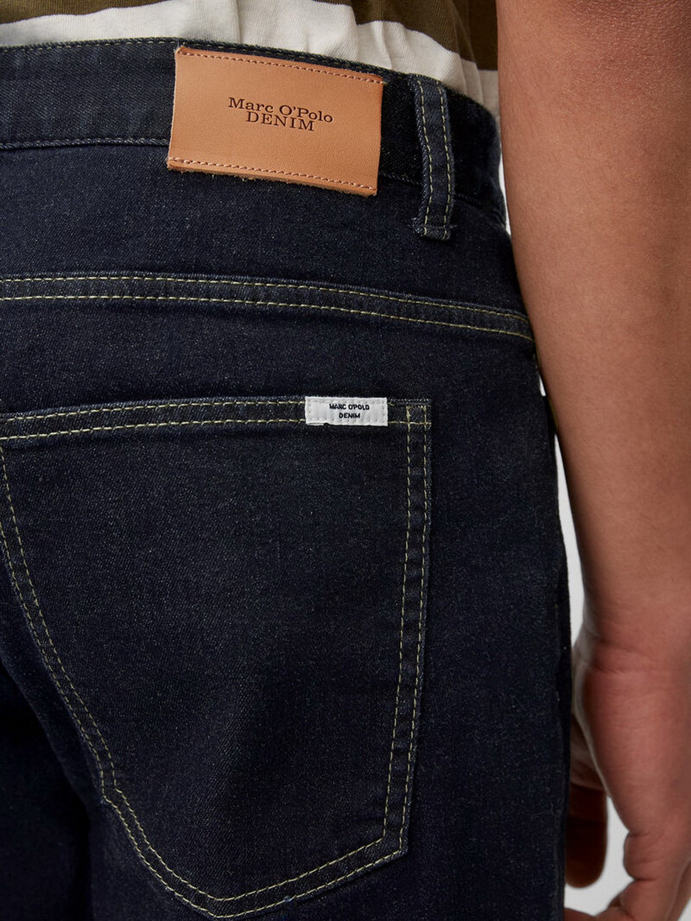 Шорты Marc O’Polo DENIM модель 164913013002-P52 Фото