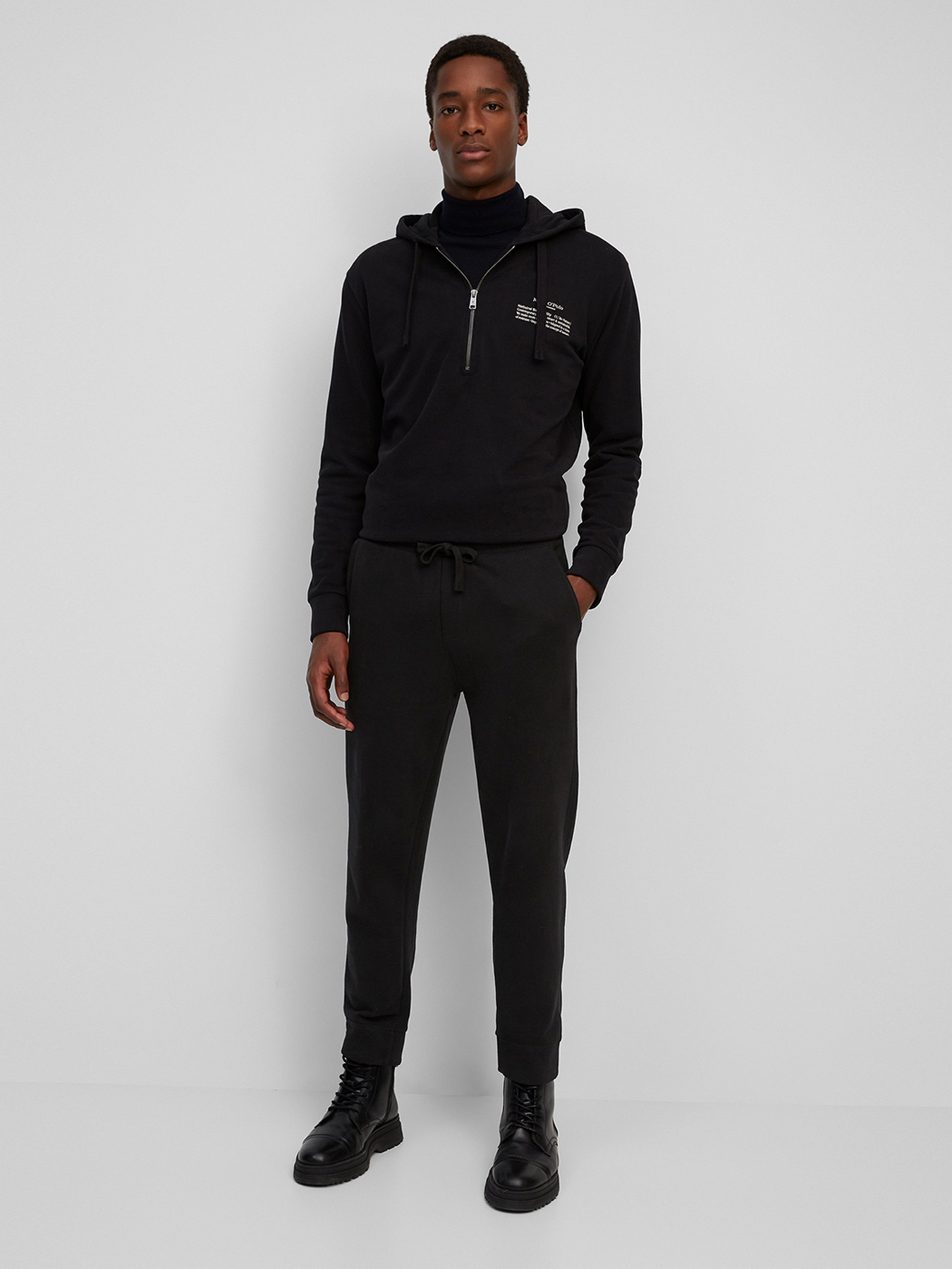 Джоггеры Marc O’Polo модель 130406119044-990 Фото