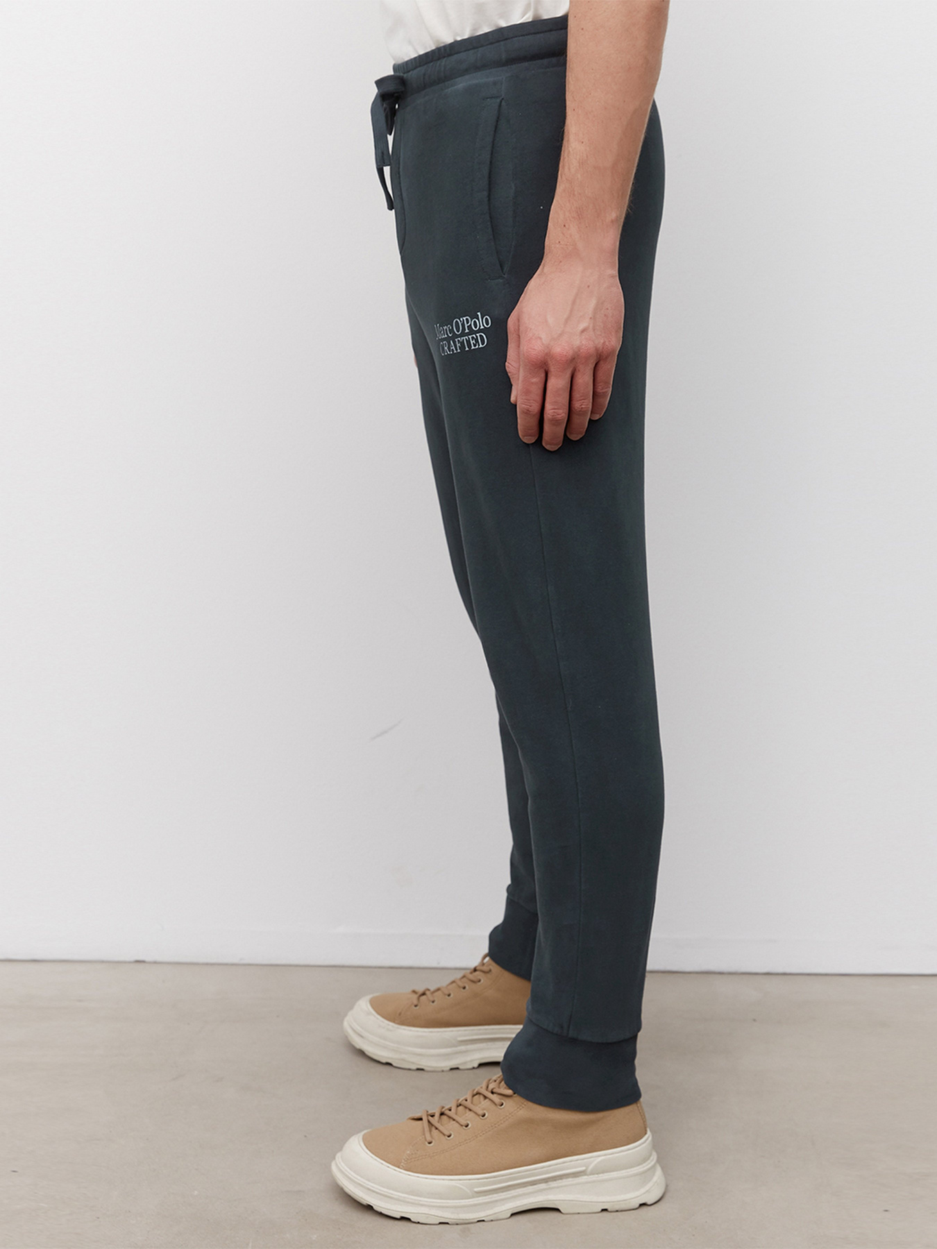 Штаны спортивные Marc O’Polo модель M22402919040-898 Фото