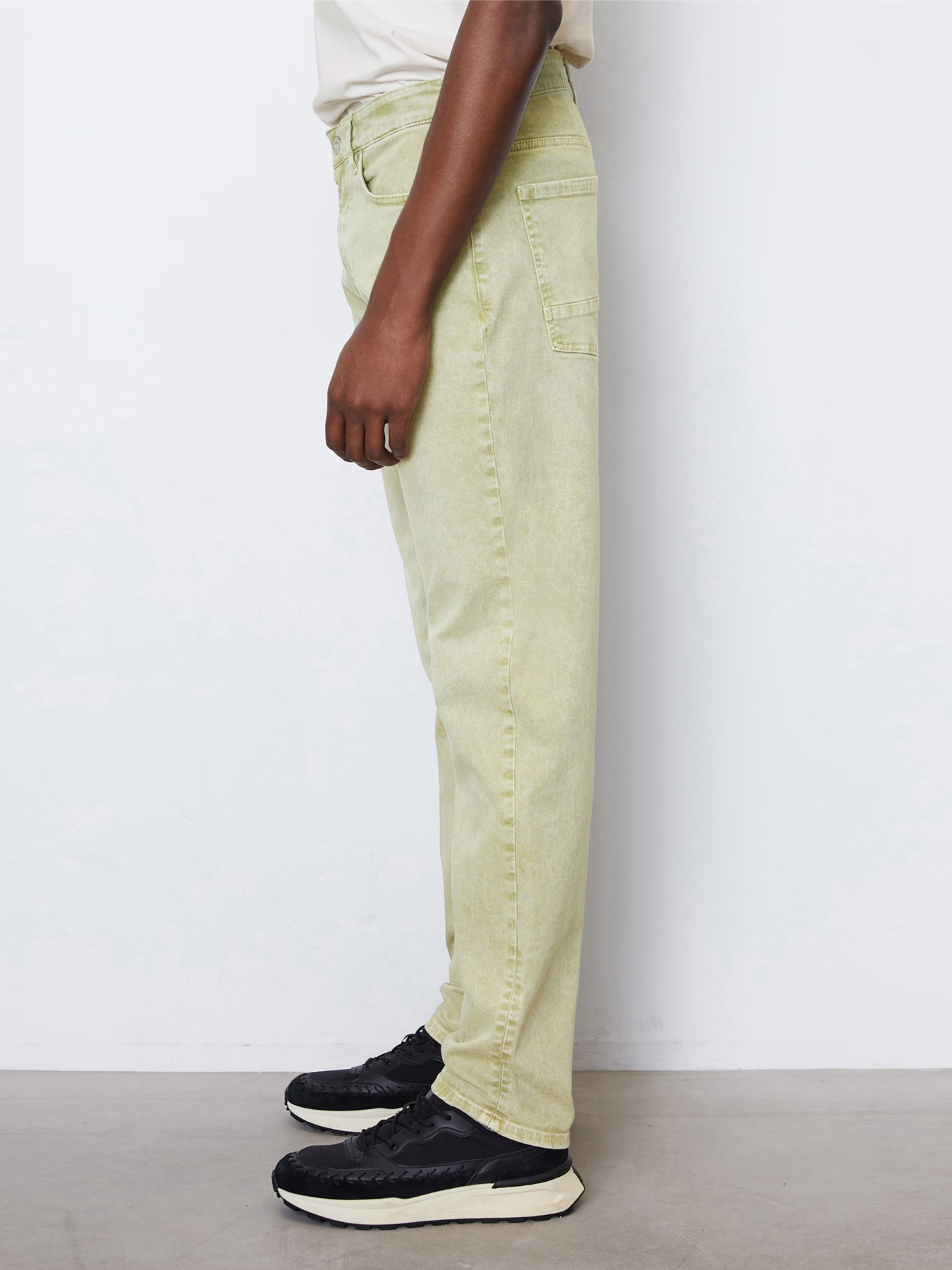 Завужені джинси Marc O’Polo модель 322915812138-405_32 Фото