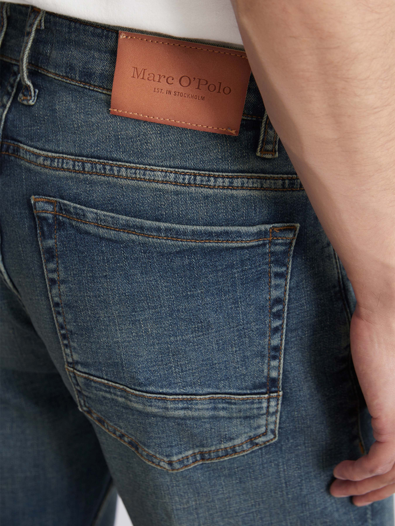 Прямые джинсы Marc O’Polo модель B21919312032-089 Фото