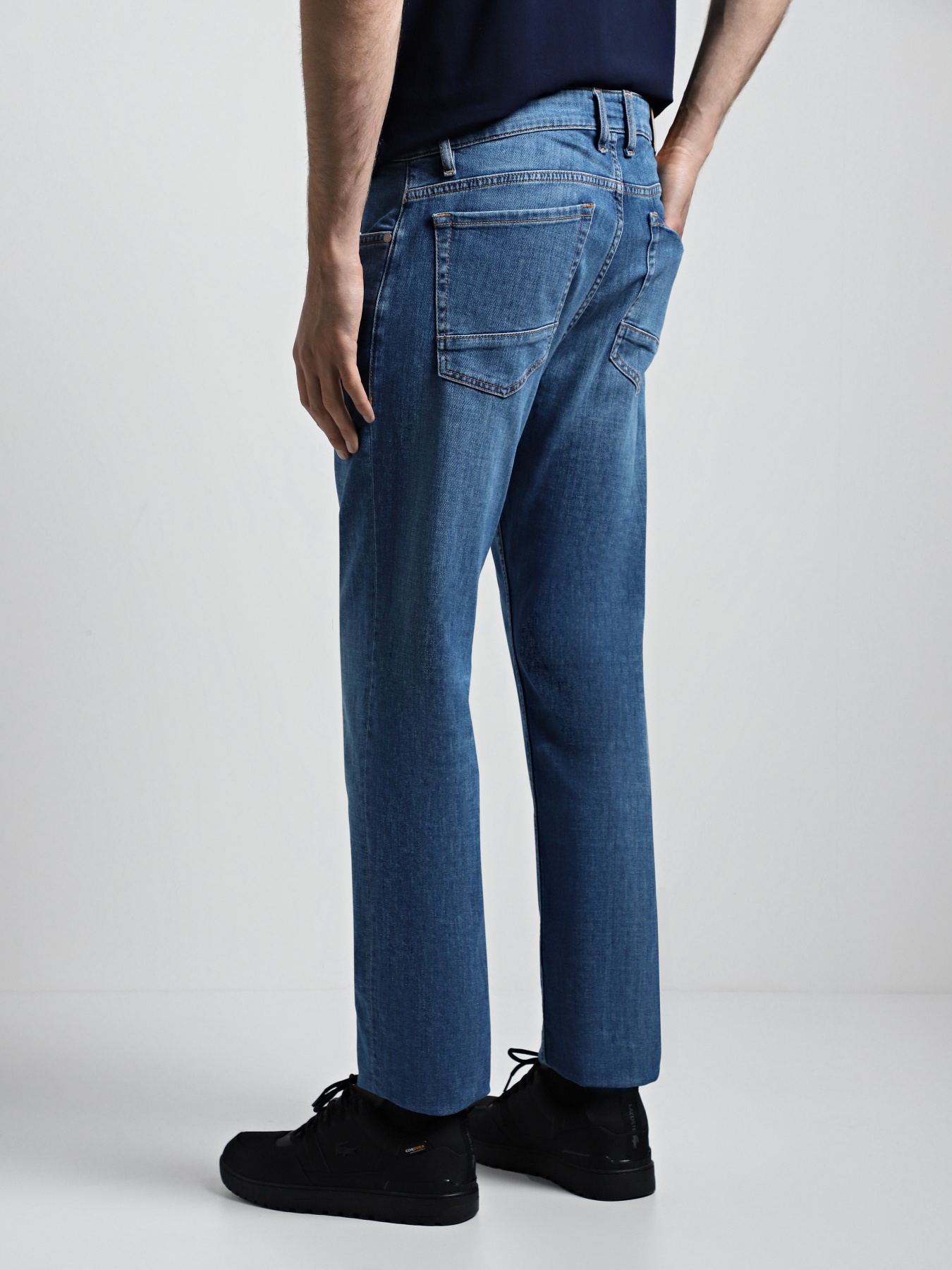 Прямые джинсы Marc O’Polo модель 428921612032-013 Фото