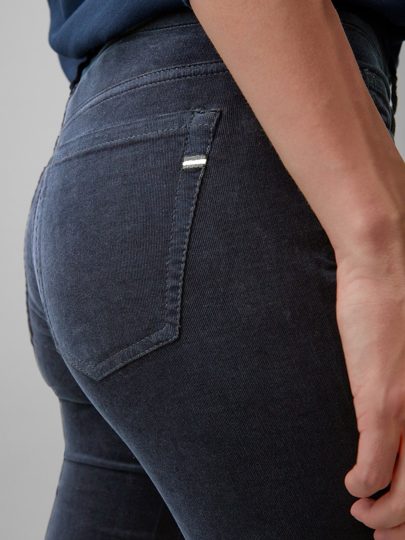 Повседневные штаны Marc O’Polo ALBY модель 008103511035-812_32 Повседневные штаны Marc O’Polo ALBY модель 008103511035-812_32 Фото