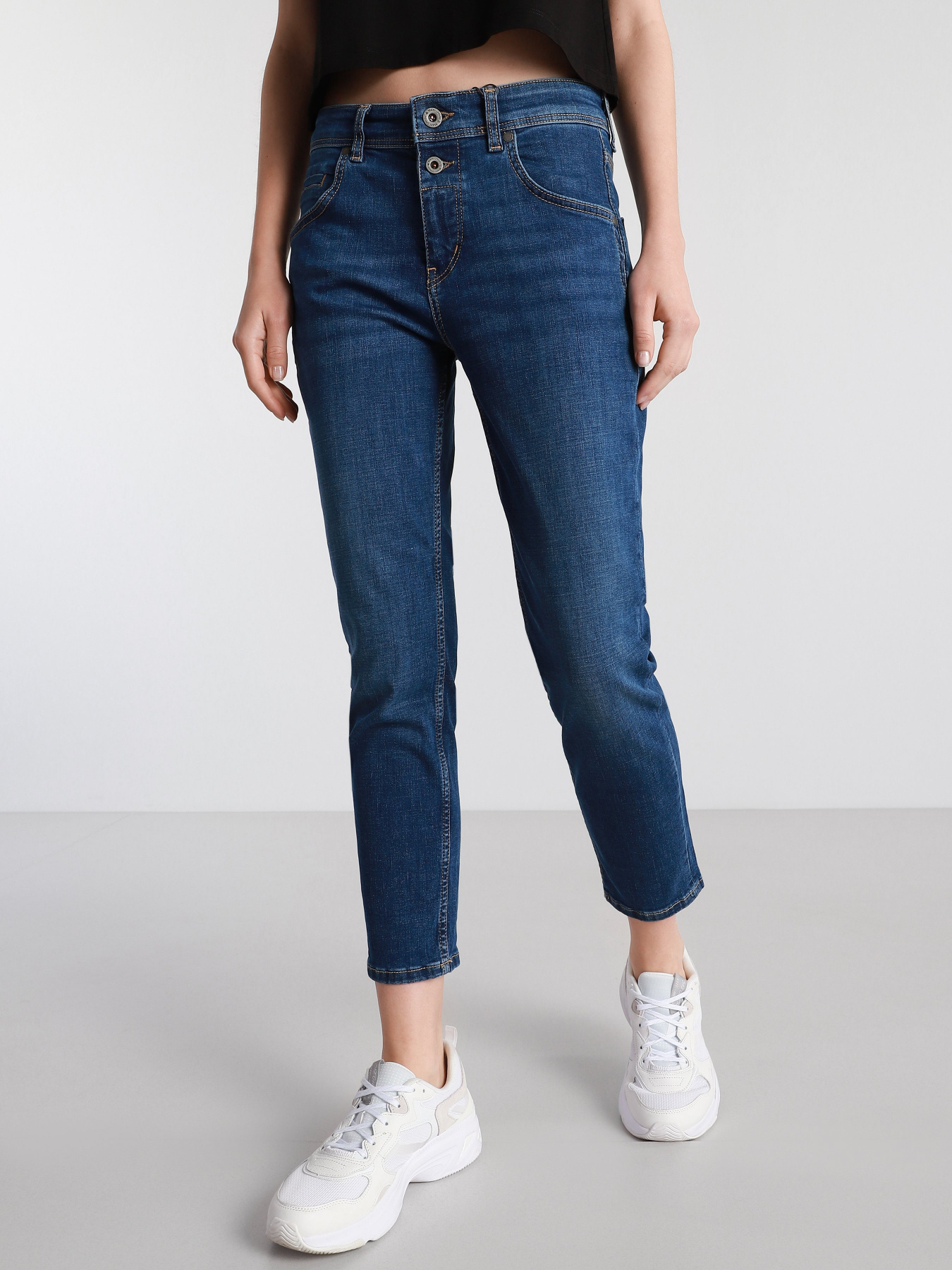 Джинсы Marc O’Polo THEDA BOYFRIEND модель M01932212023-046_32 Фото