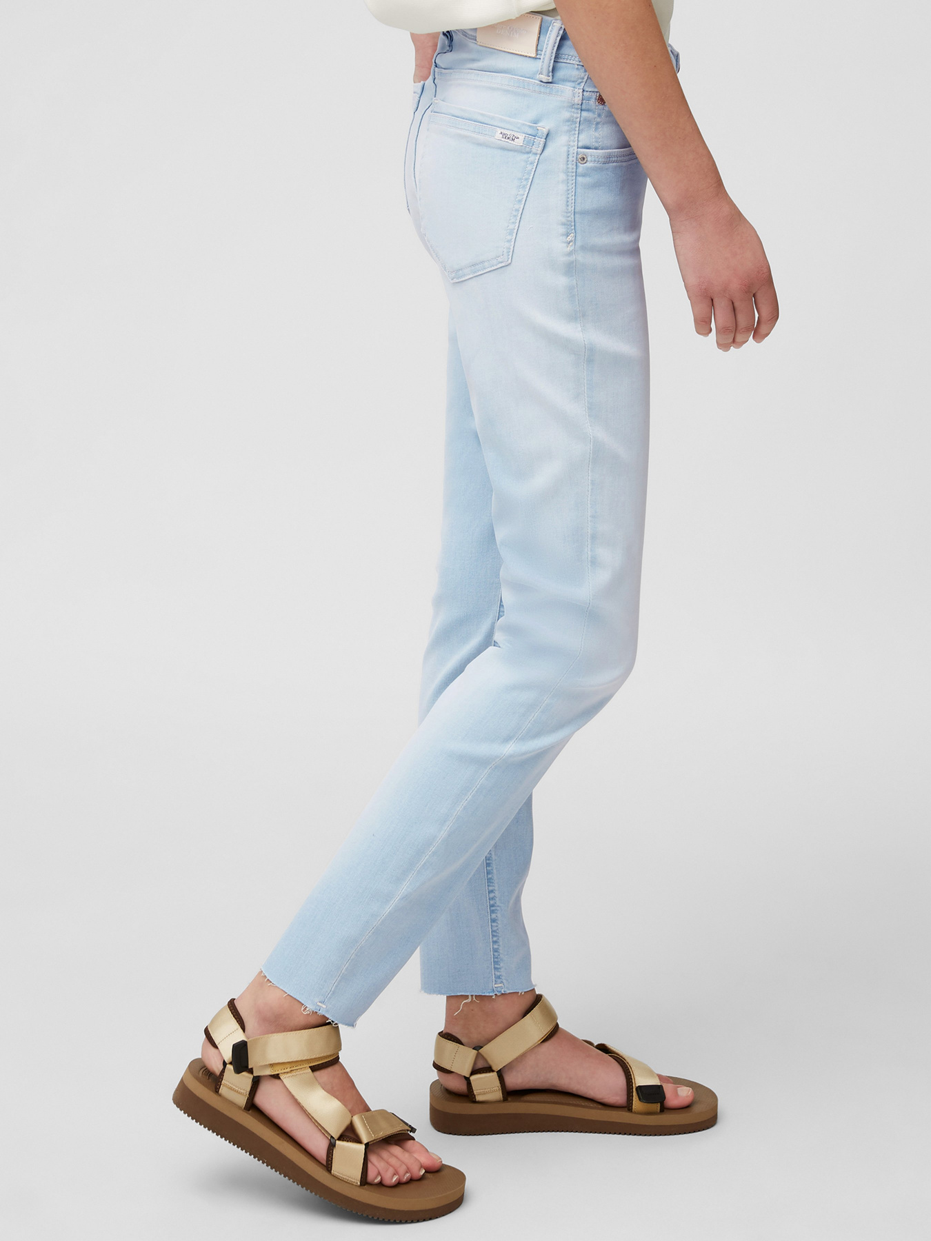 Зауженные джинсы Marc O’Polo DENIM ALVA Cropped модель M43908112321-P37_32 Фото