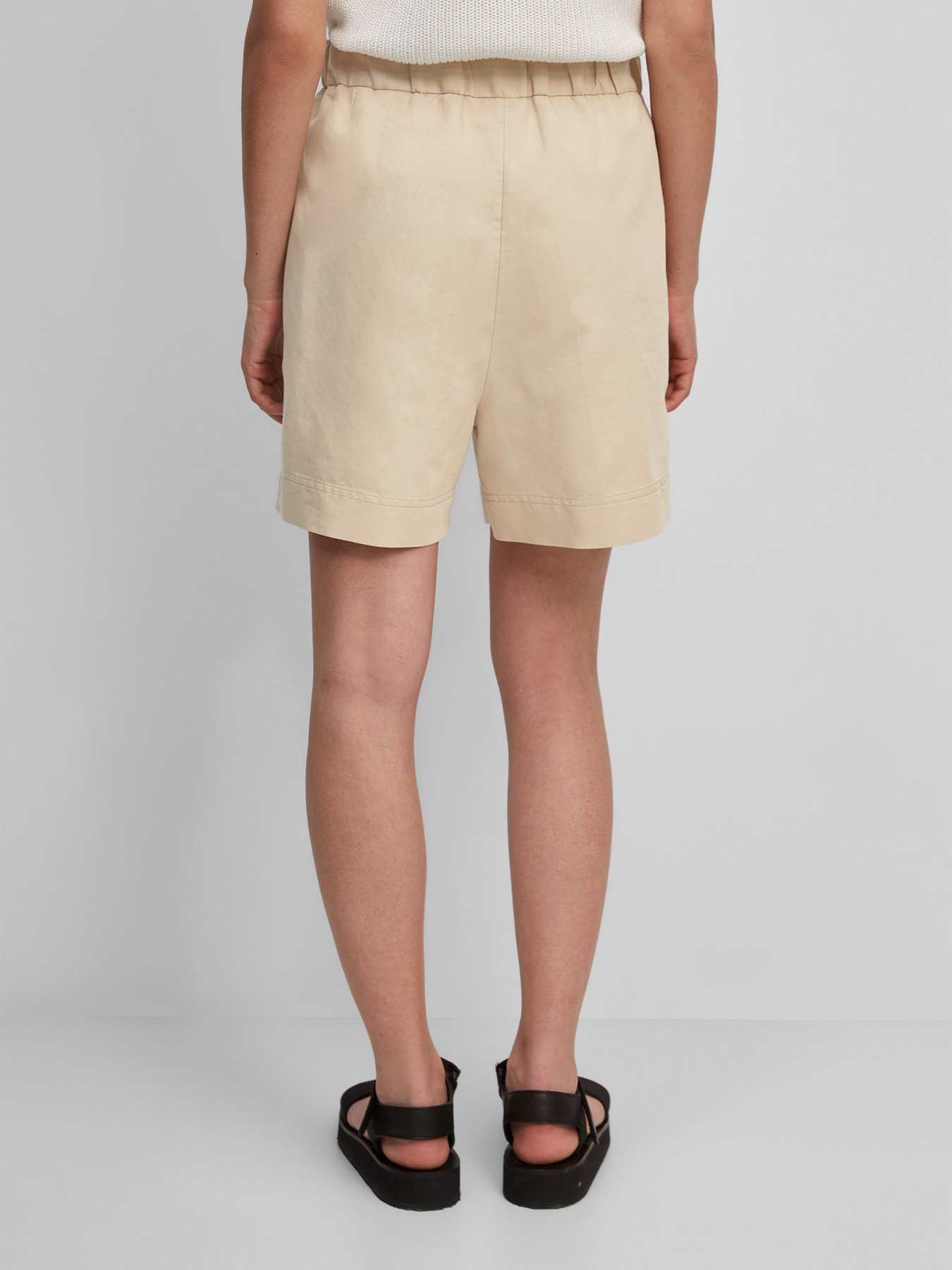 Повседневные шорты Marc O’Polo DENIM модель 146014515015-167 Фото