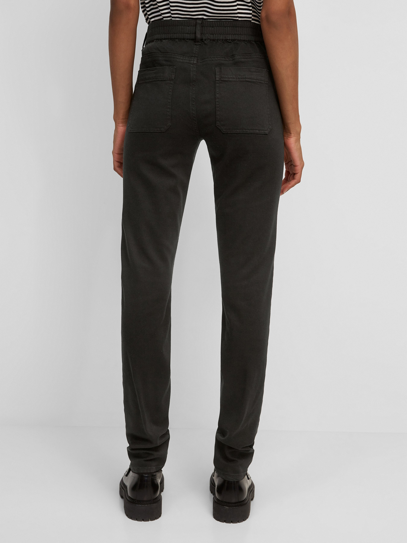 Брюки повседневные Marc O’Polo модель 107039811011-990_32 Фото