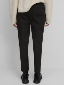 Повседневные штаны Marc O’Polo модель 109039210211-990 Повседневные штаны Marc O’Polo модель 109039210211-990 Фото