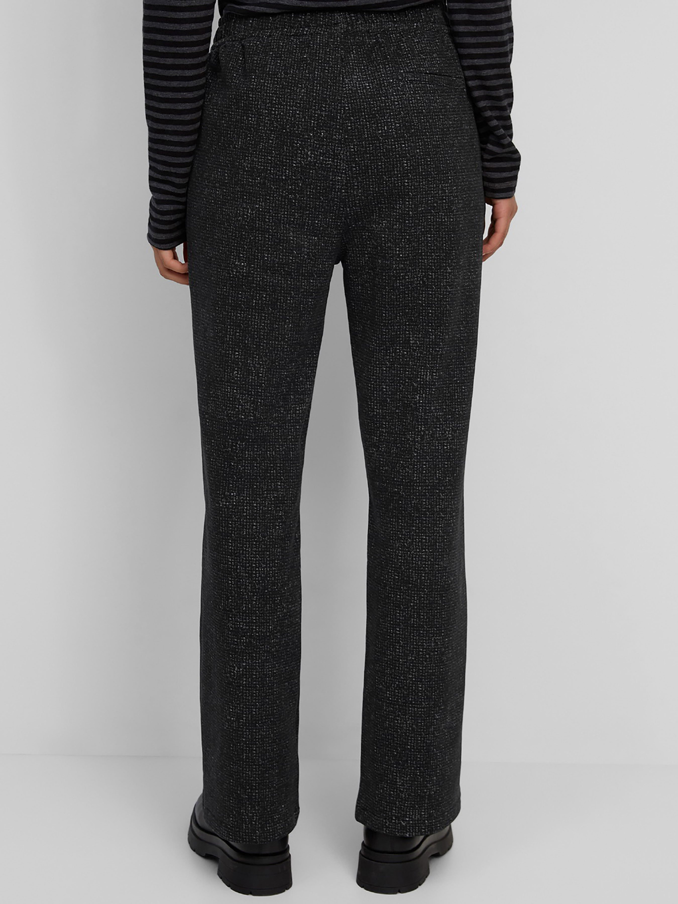 Повседневные штаны Marc O’Polo модель 109310219073-L90 Повседневные штаны Marc O’Polo модель 109310219073-L90 Фото