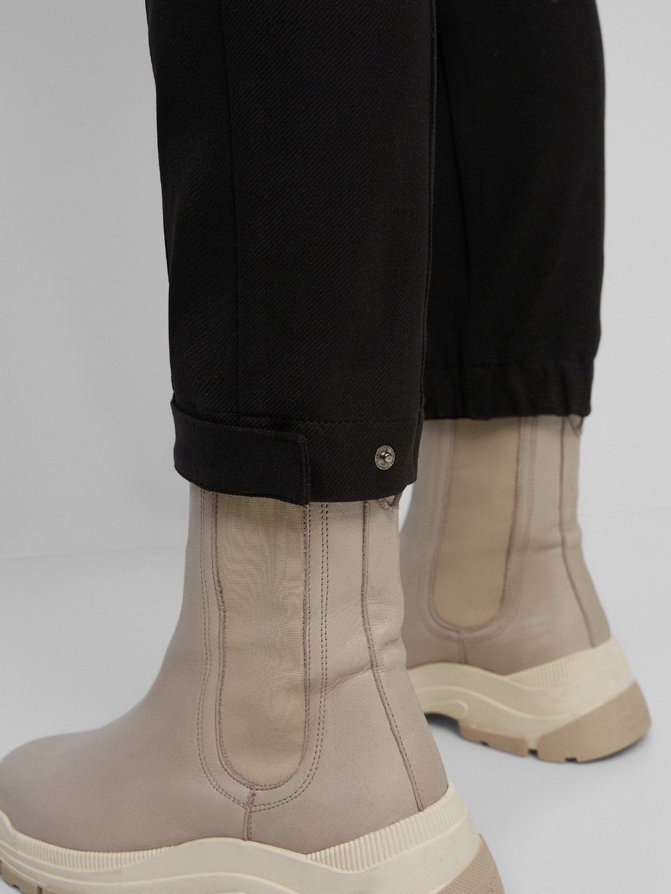 Брюки повседневные Marc O’Polo модель M09403710157-990 Фото