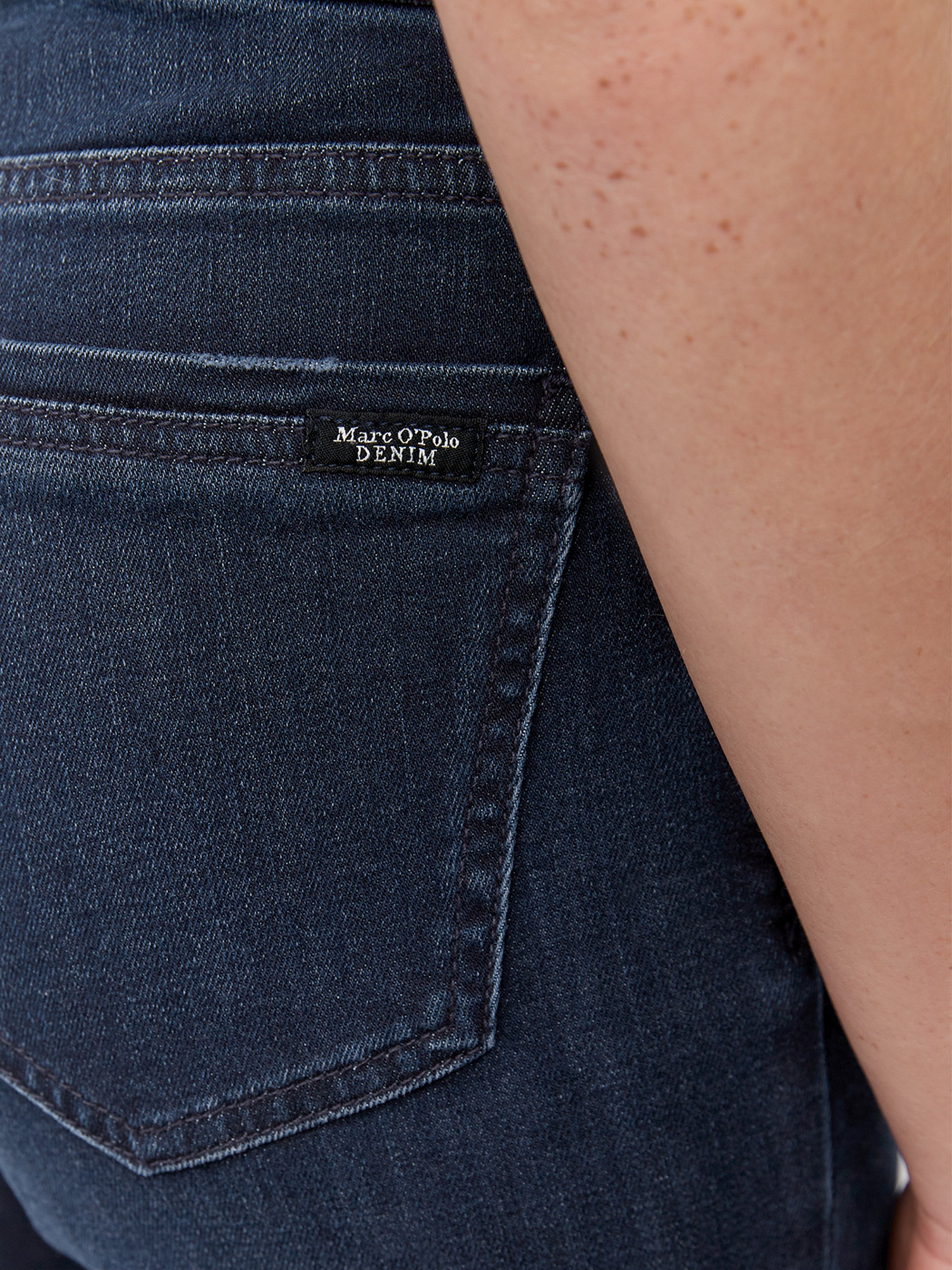 Завужені джинси Marc O’Polo DENIM ALVA Slim модель 240908012277-P03_30 Фото