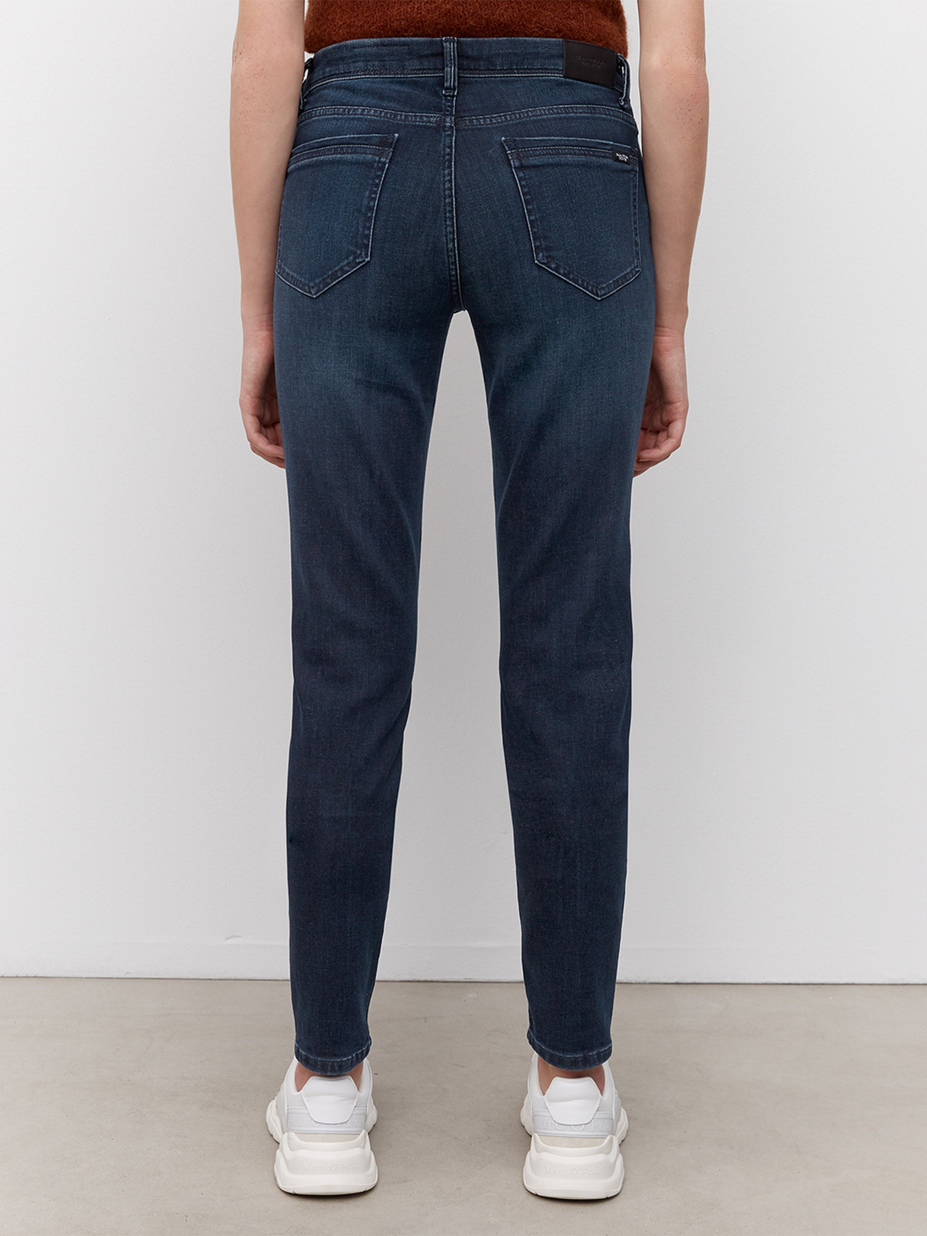 Зауженные джинсы Marc O’Polo DENIM ALVA Slim модель 240908012277-P03_30 Фото