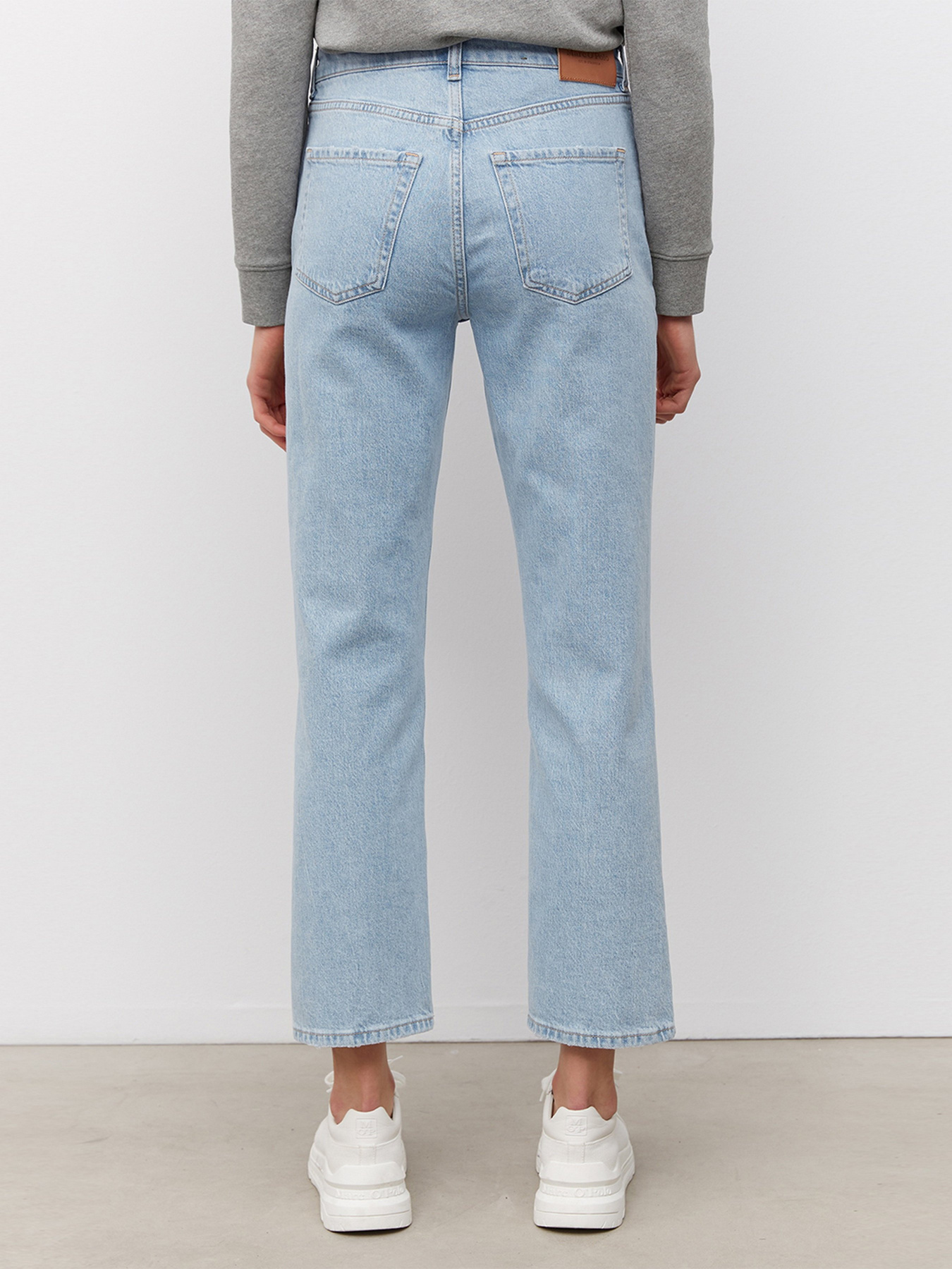 Прямые джинсы Marc O’Polo LINDE Straight модель M01921912057-008_32 Прямые джинсы Marc O’Polo LINDE Straight модель M01921912057-008_32 Фото