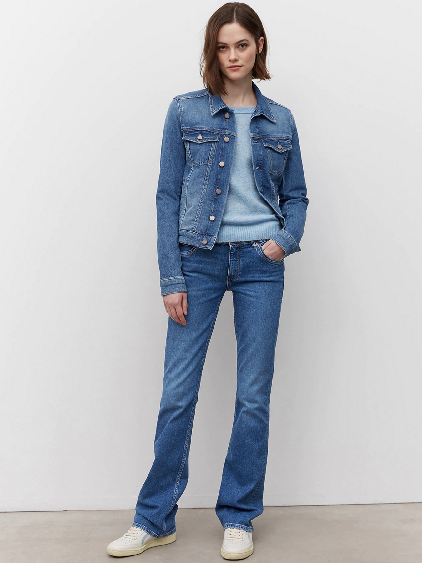 Расклешенные джинсы Marc O’Polo DENIM Bootcut модель 241925412341-P26_30 Фото