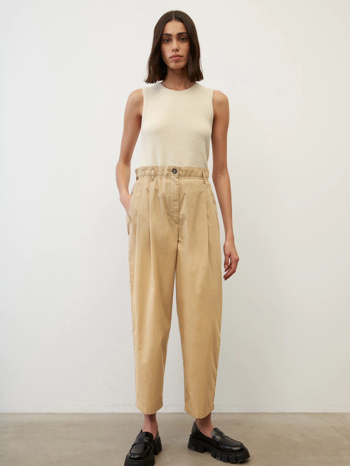 Повседневные штаны Marc O’Polo модель 207103710359-775 Повседневные штаны Marc O’Polo модель 207103710359-775 Фото