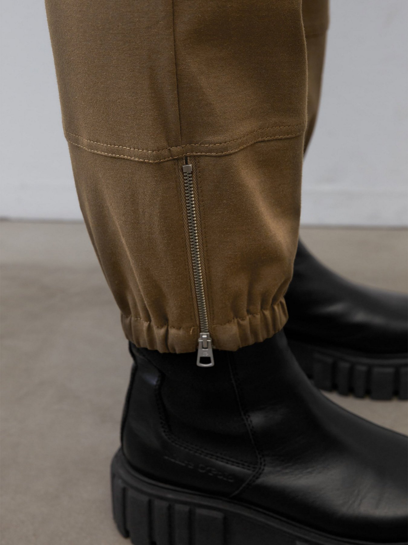 Повсякденні штани Marc O’Polo модель M09411910405-770 Фото