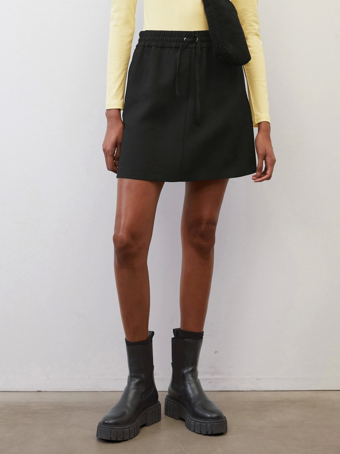 Спідниця міні Marc O’Polo модель 210023920263-990 Фото