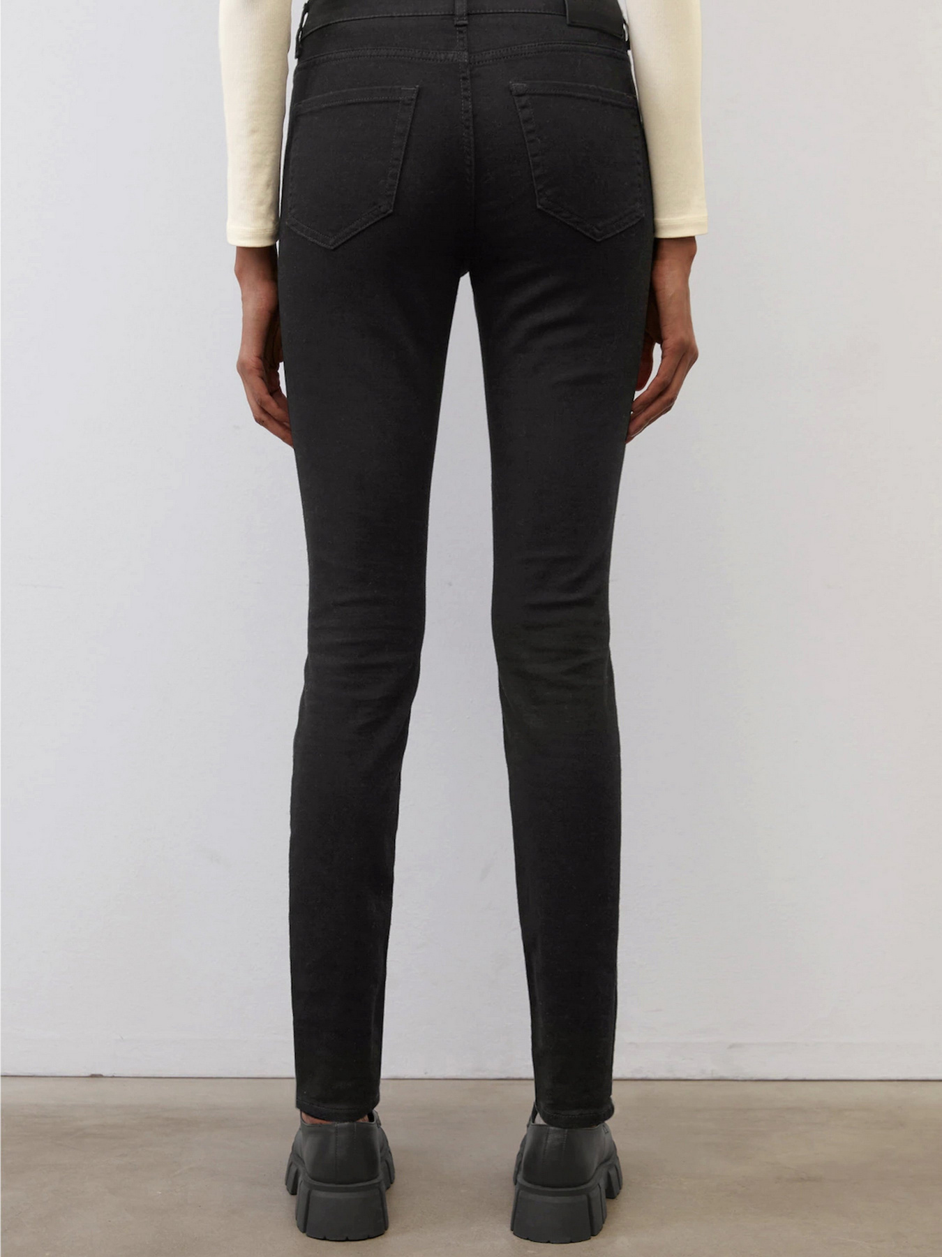 Скинни джинсы Marc O’Polo модель 210930112181-014_32 Фото