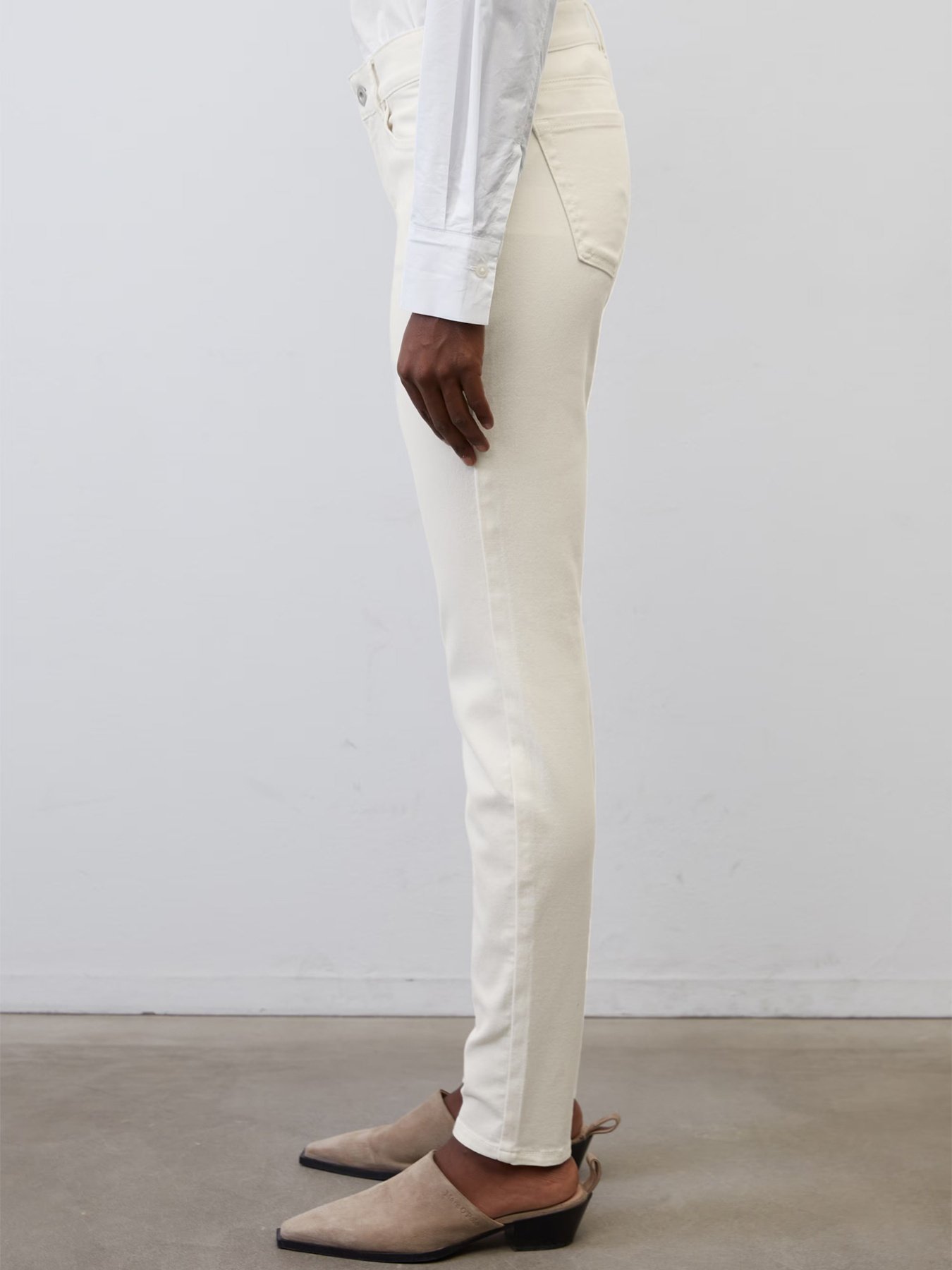 Завужені джинси Marc O’Polo модель 302024811075-152_32 Фото