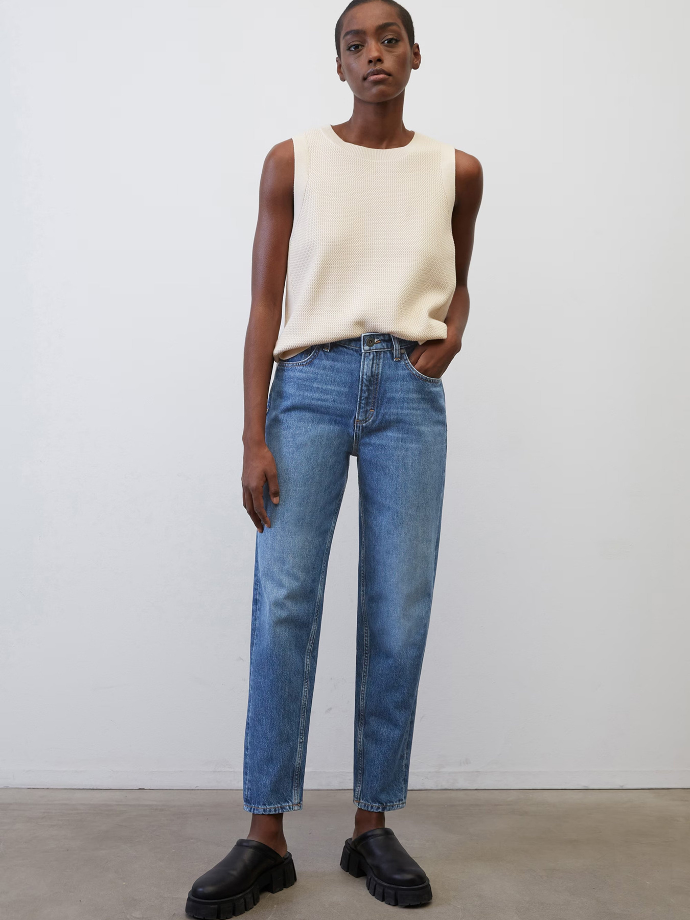 Прямые джинсы Marc O’Polo модель 302929012351-011_32 Фото