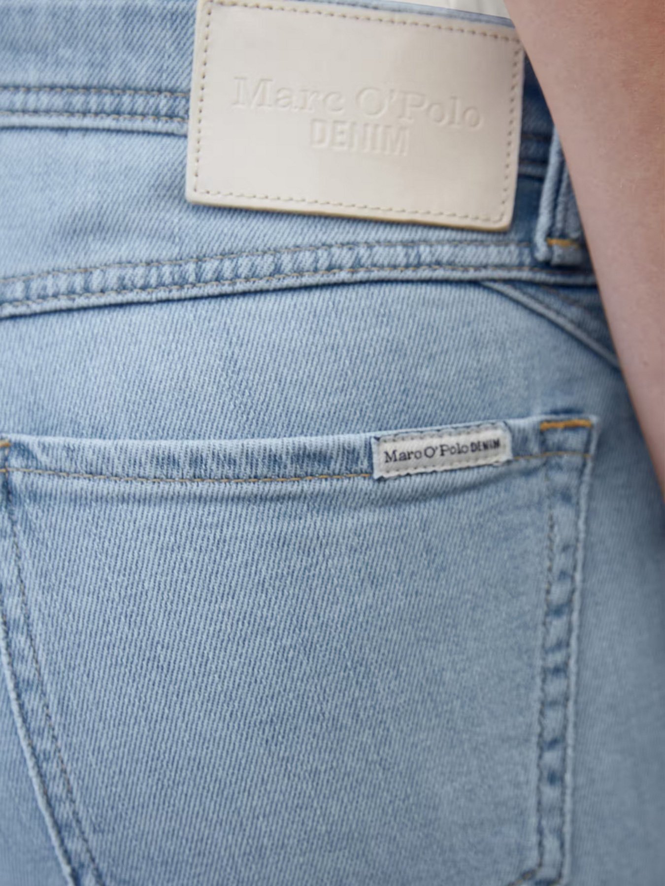 Прямые джинсы Marc O’Polo DENIM модель 342916112341-P24_30 Фото