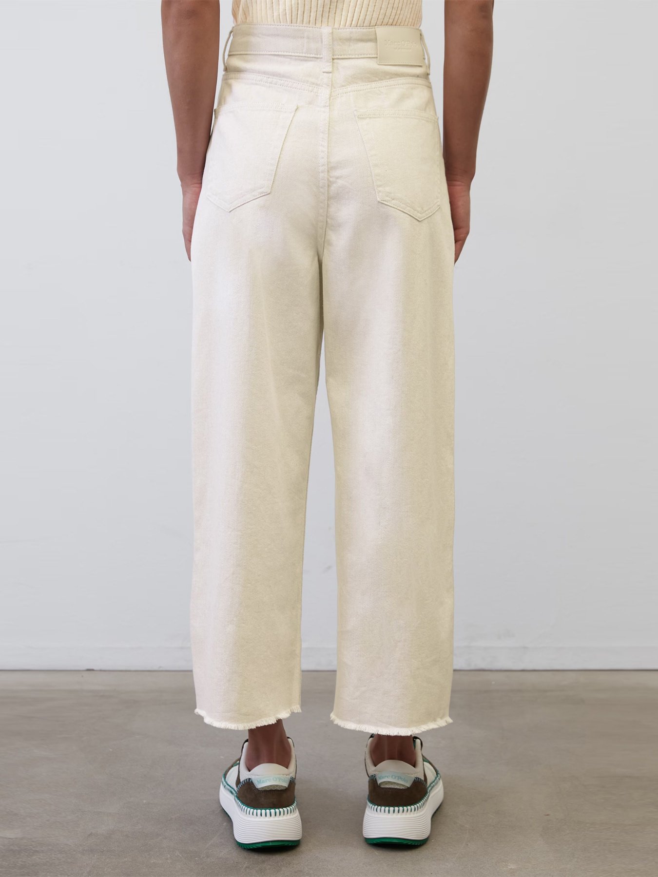 Широкі джинси Marc O’Polo Модель 303915412179-013_32 Фото