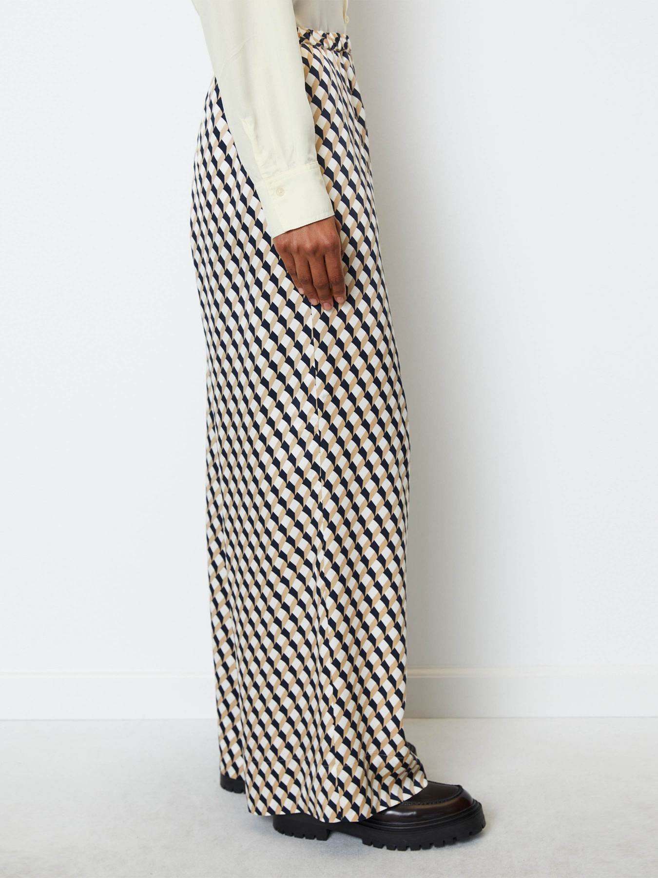 Повсякденні штани Marc O’Polo модель 308116710195-H35 Повсякденні штани Marc O’Polo модель 308116710195-H35 Фото