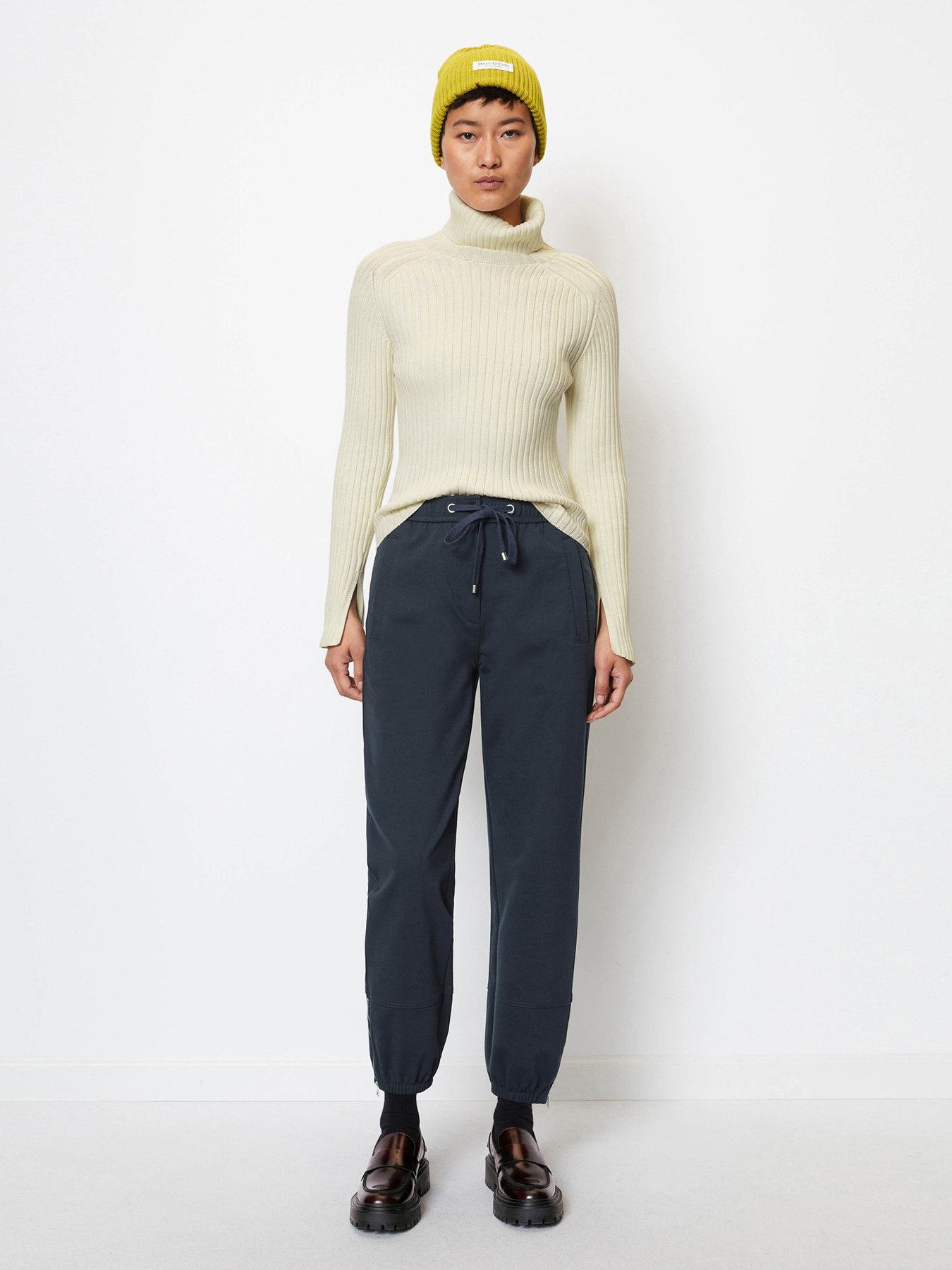 Джогери Marc O’Polo модель 309411910405-899 Фото