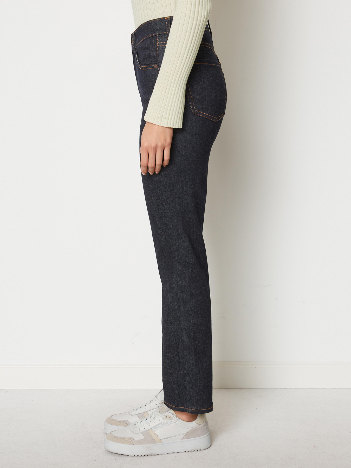 Прямі джинси Marc O’Polo модель 309906112057-001 Фото