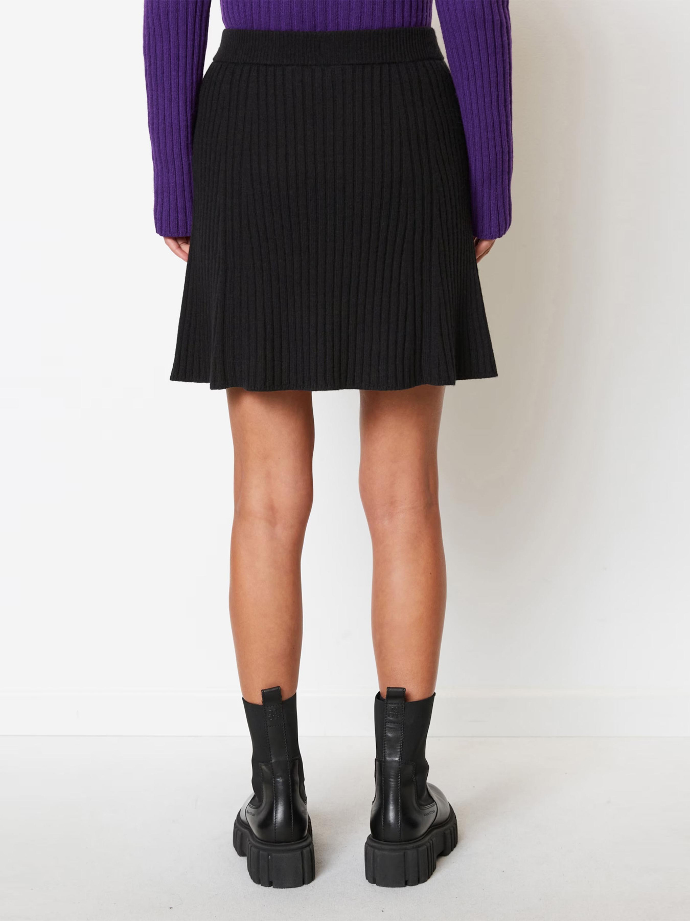 Спідниця міні Marc O’Polo модель 310608666043-990 Фото